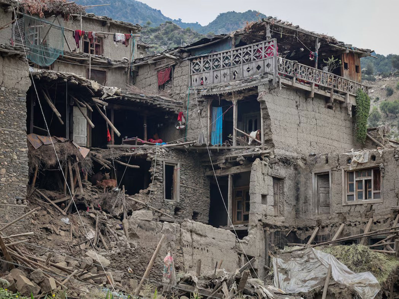 Aftermath of the earthquake in Afghanistan (Photo/ Reuters) 