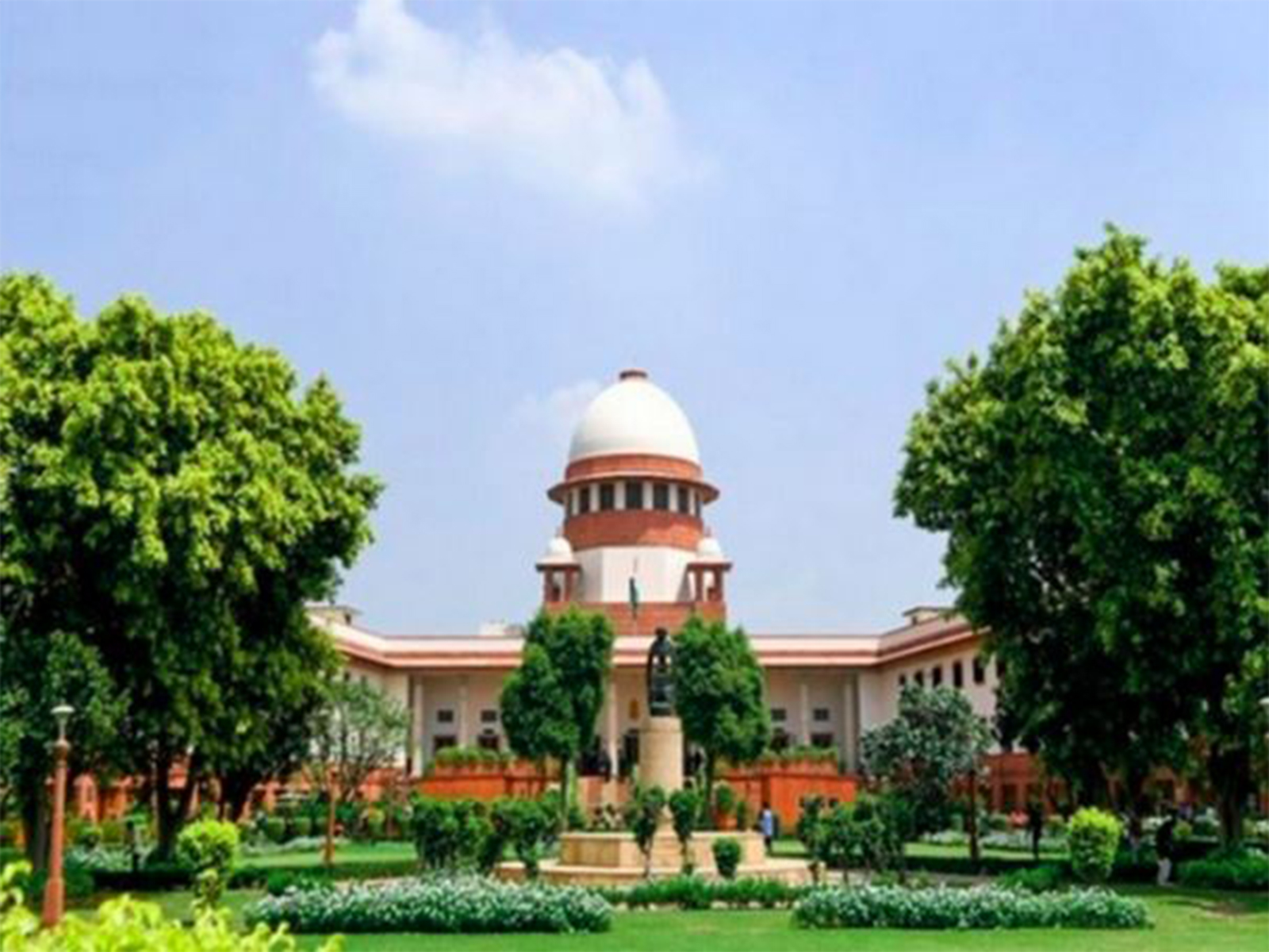 Supreme Court of India (File photo/ANI)