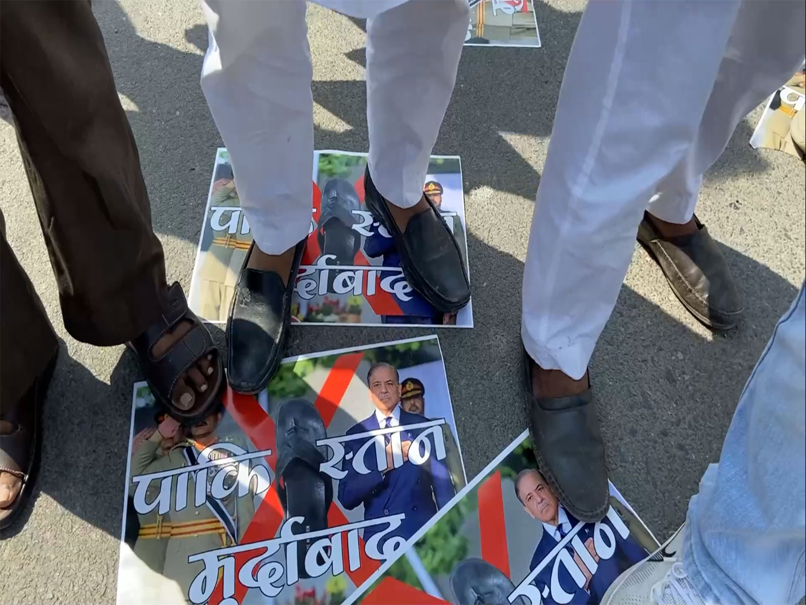 AIMIM workers protests agaist India-Pakistan Asia Cup match (Photo/ANI)