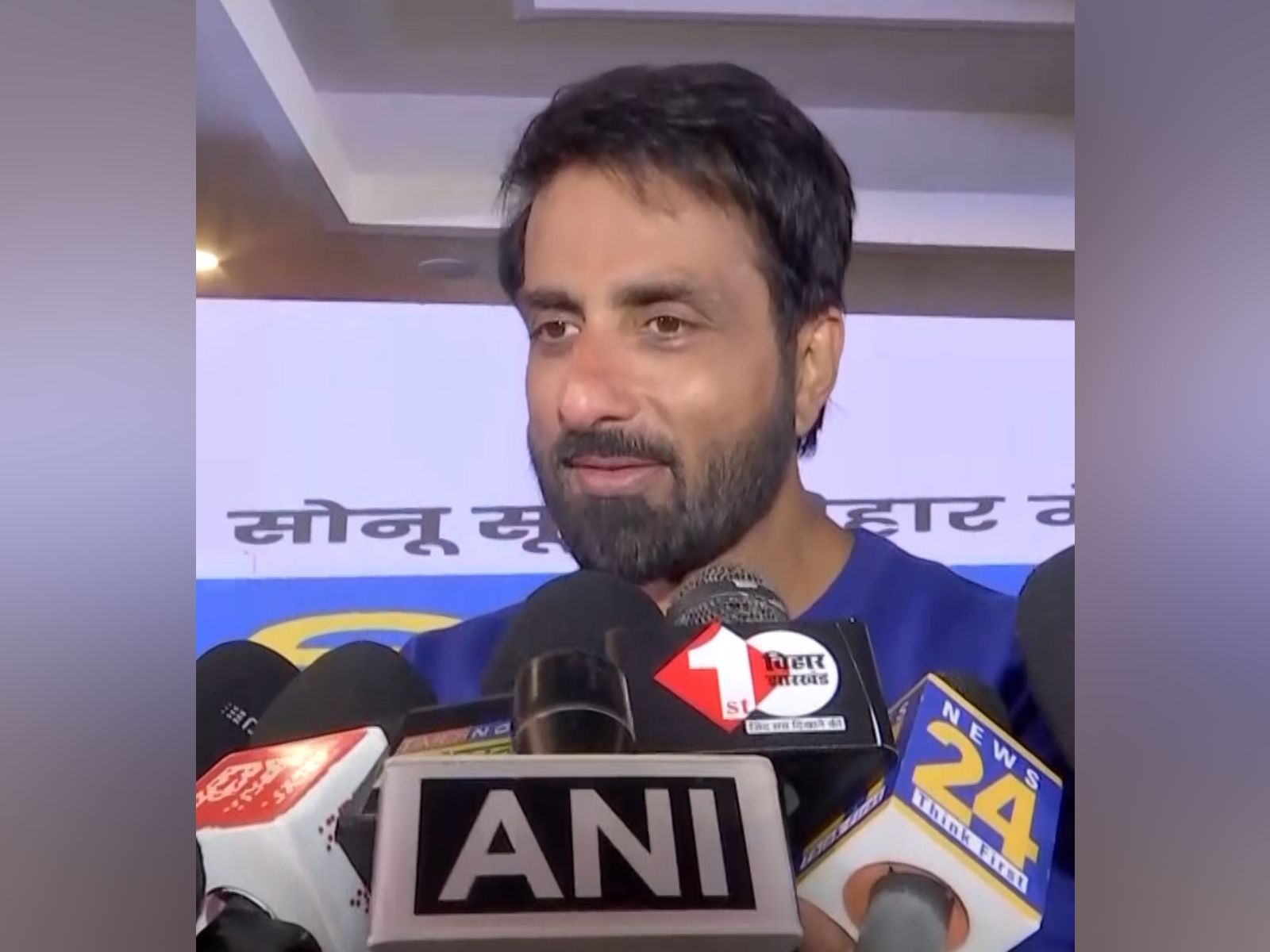 Actor Sonu Sood (Photo: ANI)