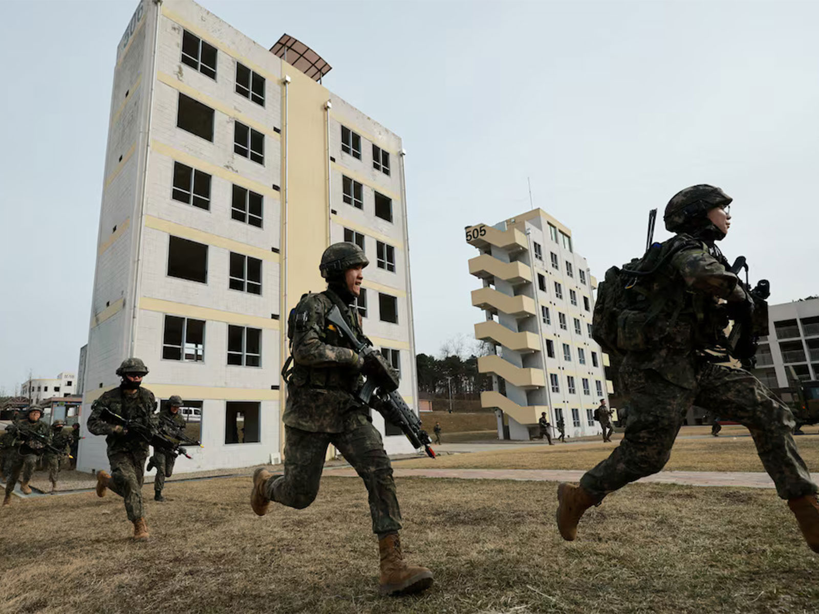 South Korean soldiers participate in the Freedom Shield joint military exercise with US forces near the DMZ in Paju, South Korea (File Photo/Reuters) South Korean soldiers participate in the Freedom Shield joint military exercise with US forces near the DMZ in Paju, South Korea (File Photo/Reuters)