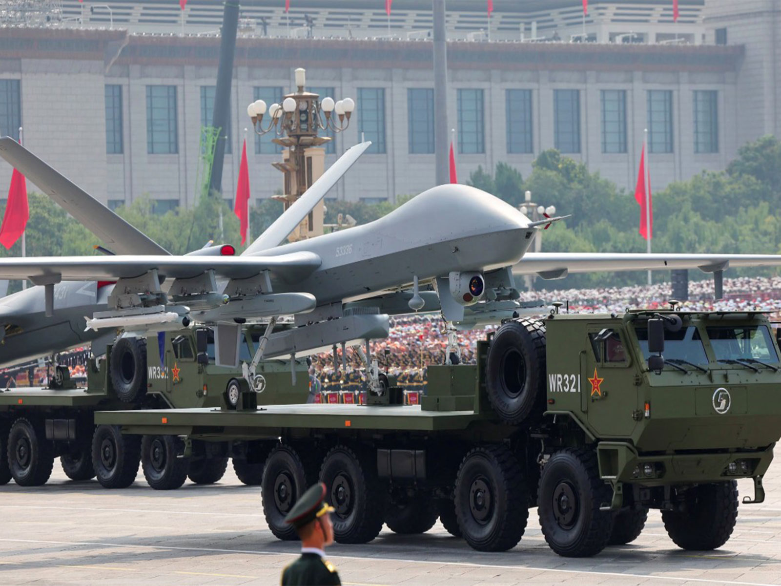 China's parade of new weaponry (Photo/Reuters)