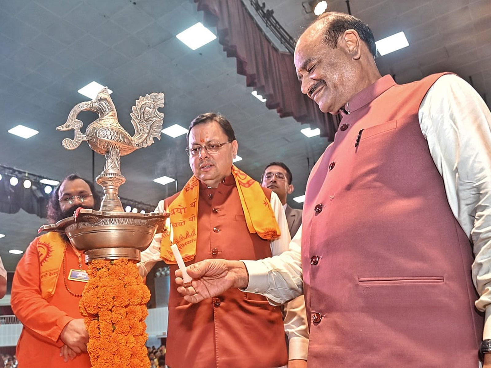 Lok Sabha Speaker Om Birla, Uttarakhand CM Dhami participate in Indian AI Summit at Haridwar (Photo/ANI)