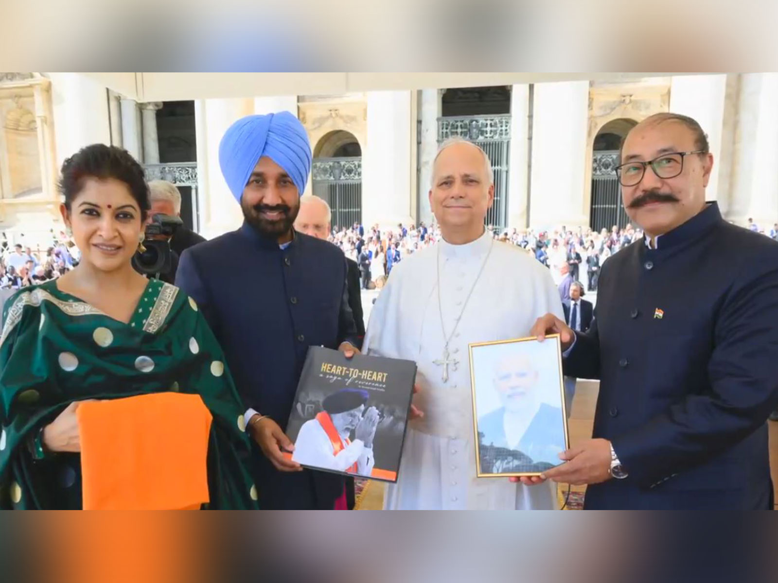  Indian delegation meets Pope Leo XIV in Vatican City (Photo:X/@IndiainAustria)