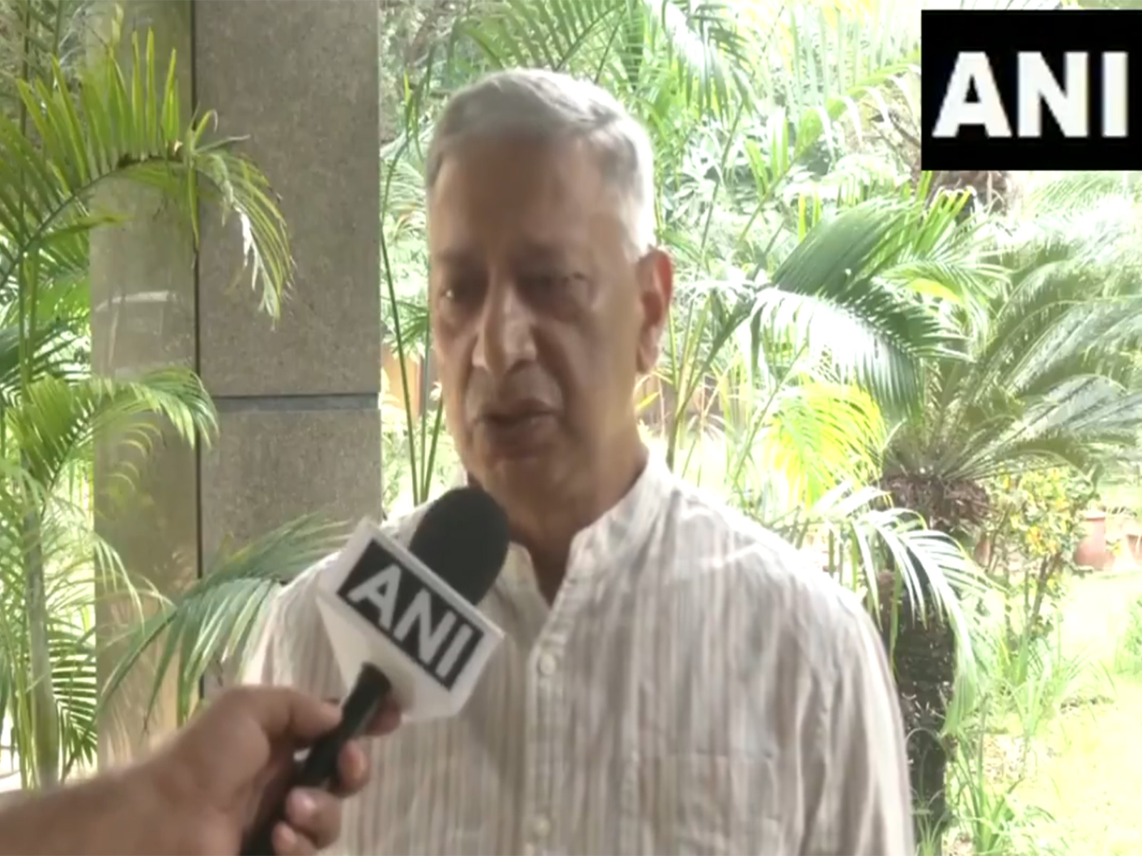 Former Jammu and Kashmir DGP SP Vaid. (Photo/ANI)