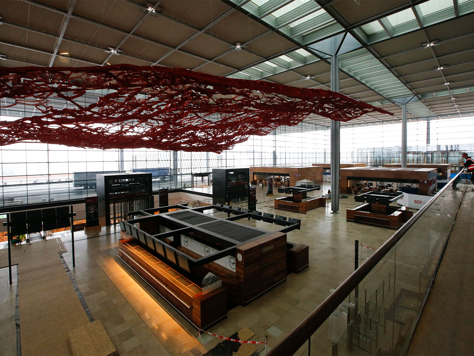 General view of check-in desks inside the main terminal of Berlin Brandenburg international airport (Photo/Reuters)