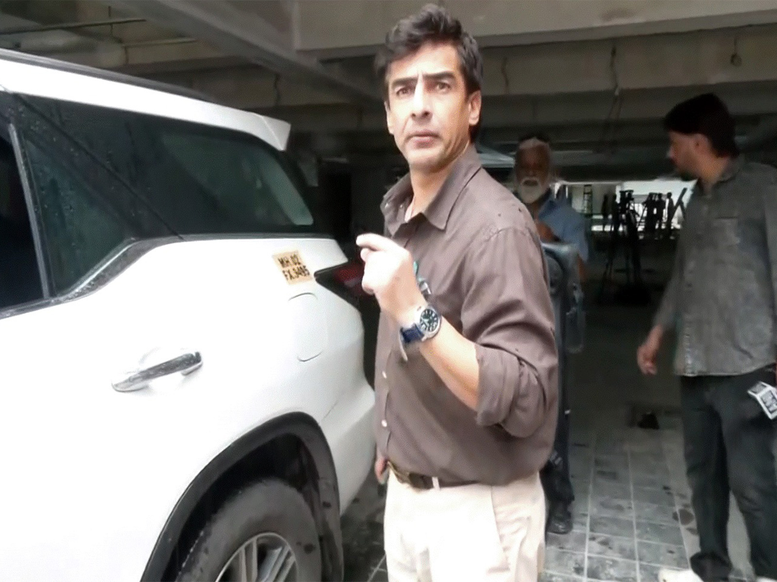 Manhas leaves from BCCI headquarters, Cricket Centre in Wankhede Stadium, Mumbai after filing his nomination. (Photo/ANI)