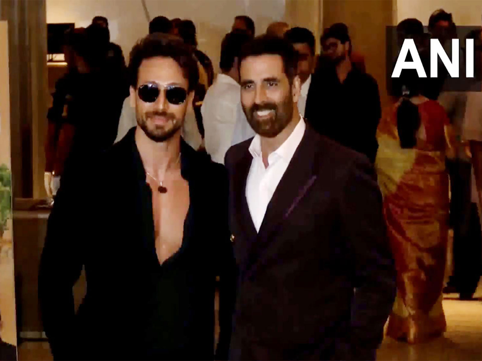 Actors Akshay Kumar and Tiger Shroff (Image source: ANI)