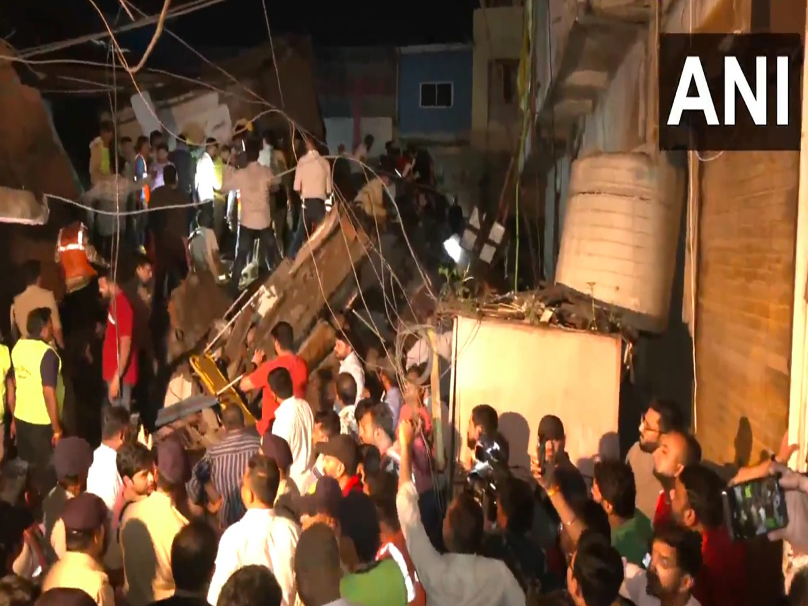 Visulas form the site of house collapse in Indore (Photo/AINI) Visulas form the site of house collapse in Indore (Photo/AINI)
