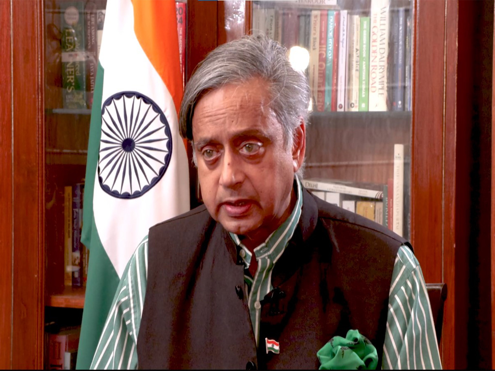 Former Union MoS for External Affairs and Congress MP Shashi Tharoor (Photo/ANI)