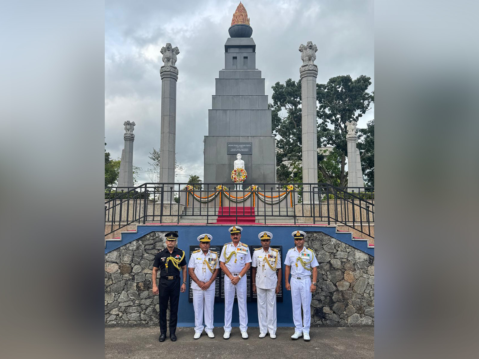 Navy Chief Dinesh K Tripathi pays tribute at IPKF Memorial in Colombo (Photo:X/@indiannavy)