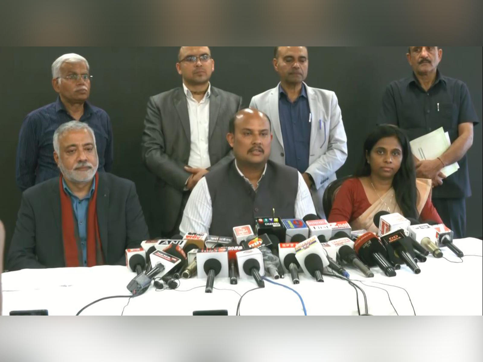  Himachal Pradesh Ayush and Sports Minister Yadvinder Singh Goma addressing the media. (Photo/ANI)