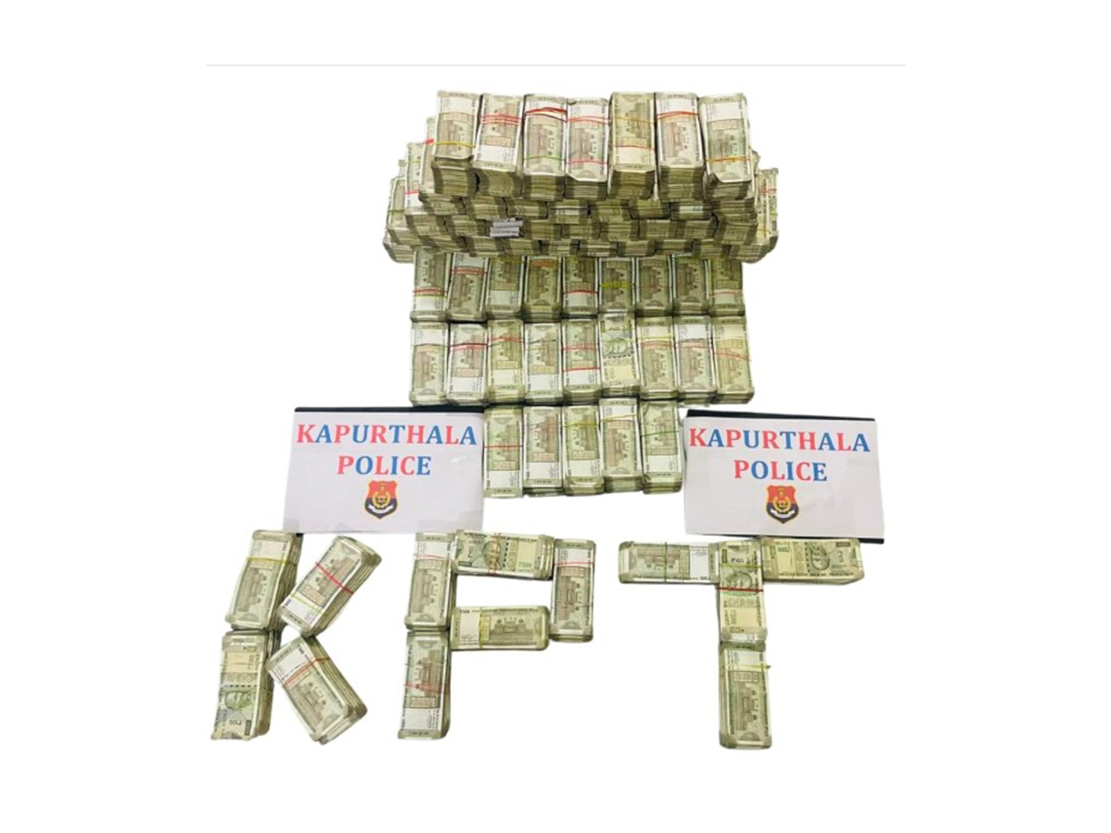 Punjab Police bust Hawala network, recovers Rs 2.05 crore (Photo/X/@DGPPunjabPolice) 