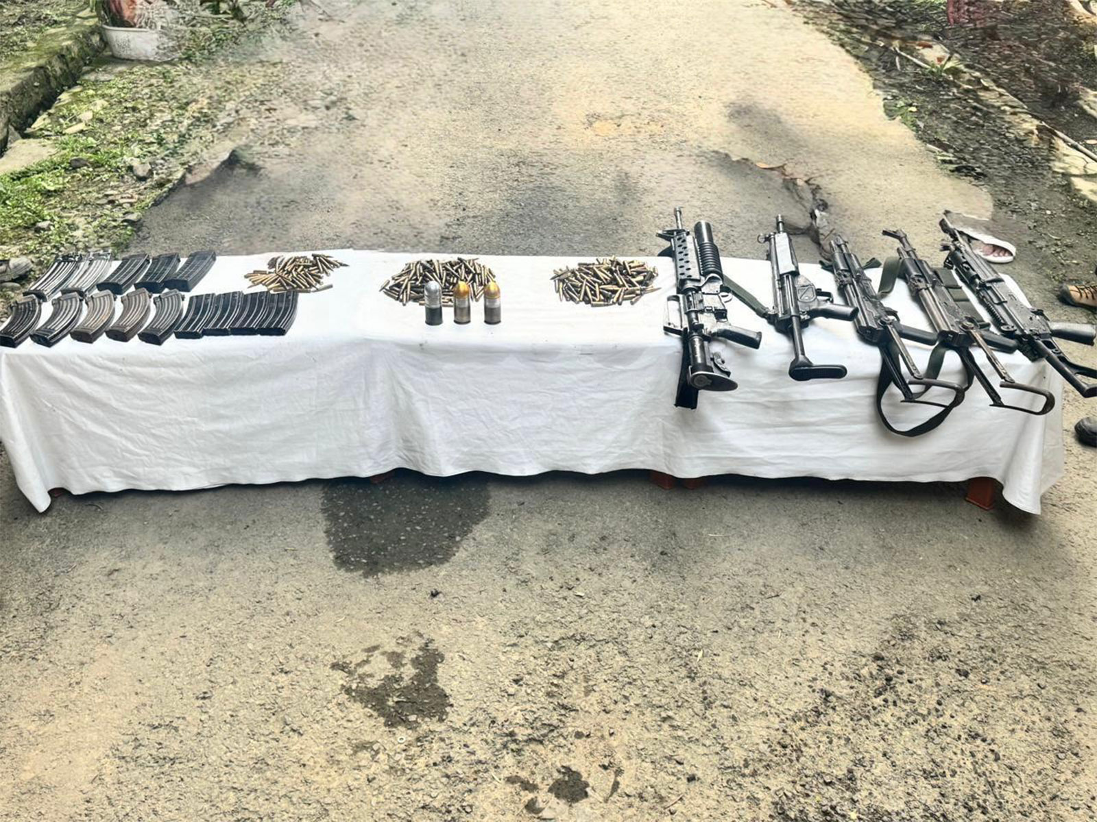 Arms and ammunition recovered by security forces (Photo/X@manipur_police)