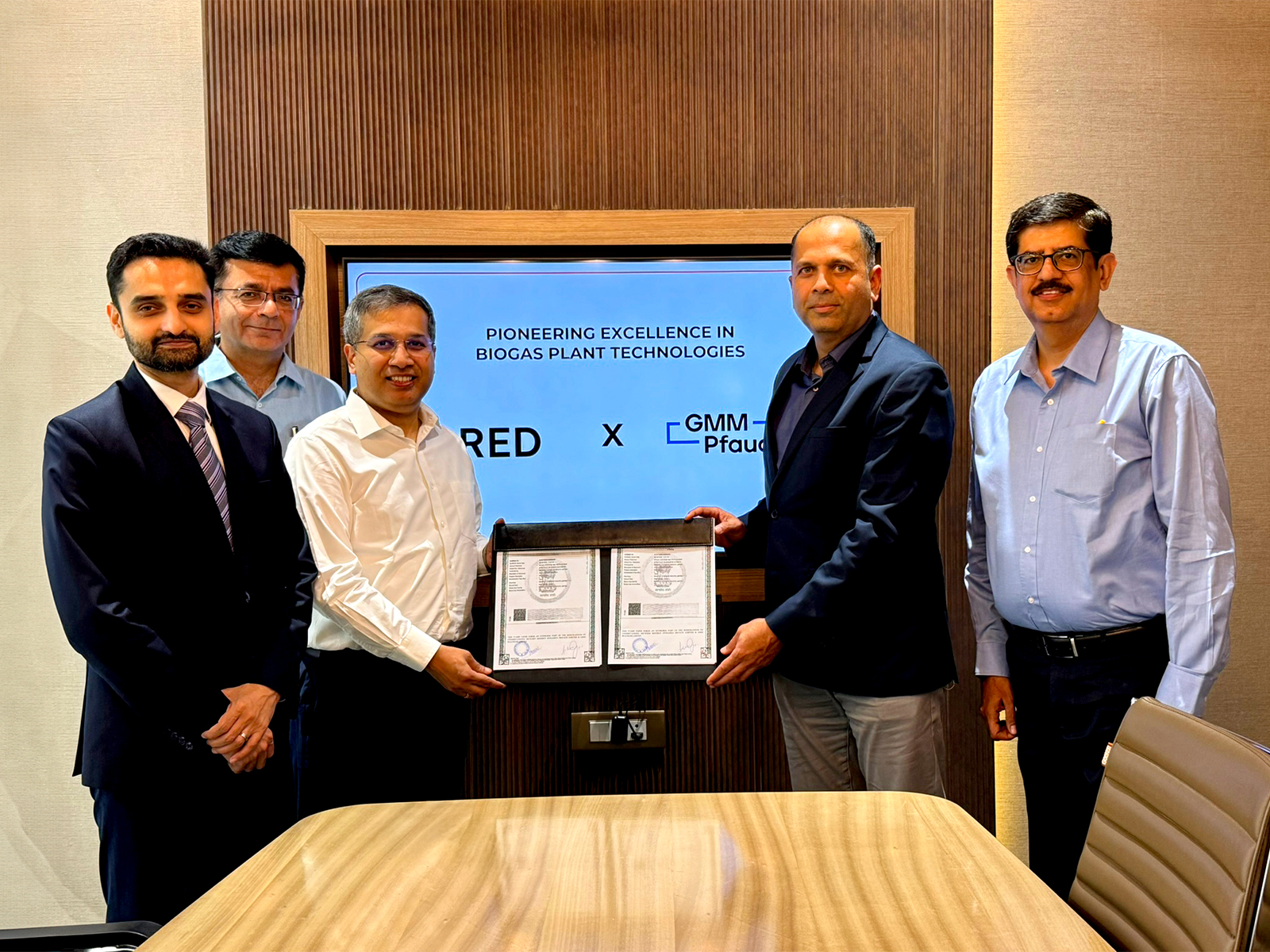 L - R: Varun Karad, CEO, RED, Shashank Adlakha, COO, RED, Kushagra Nandan, CMD, RED, Aseem Joshi, CEO, GMM - Pfaudler, & Puneet Bhatia, VP Sales, GMM Pfaudler