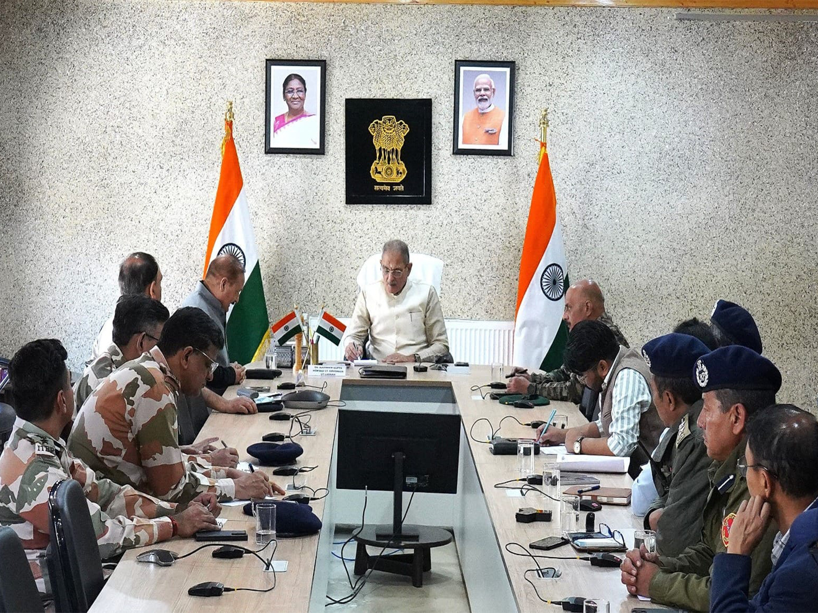 LG Kavinder Gupta chairs high-level security review in Ladakh (Photo/ @lg_ladakh))
