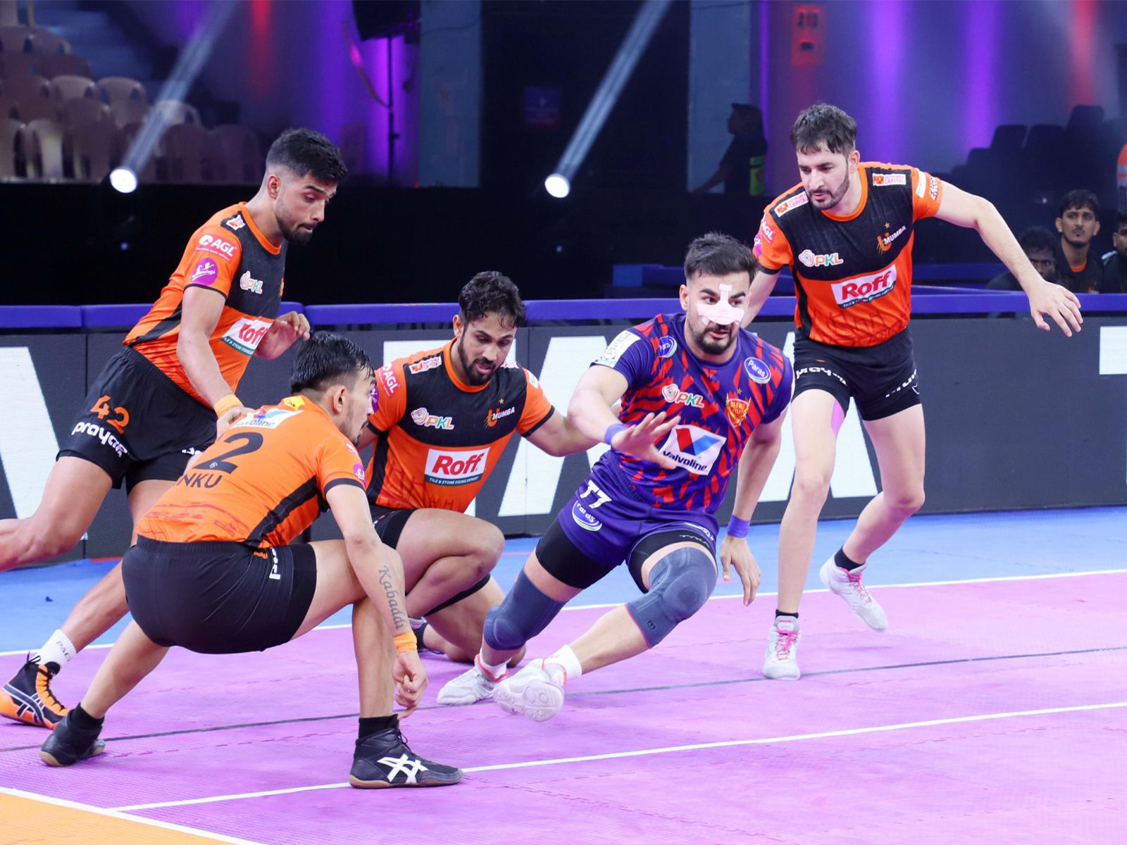 Players in action during match (Photo: PKL) 