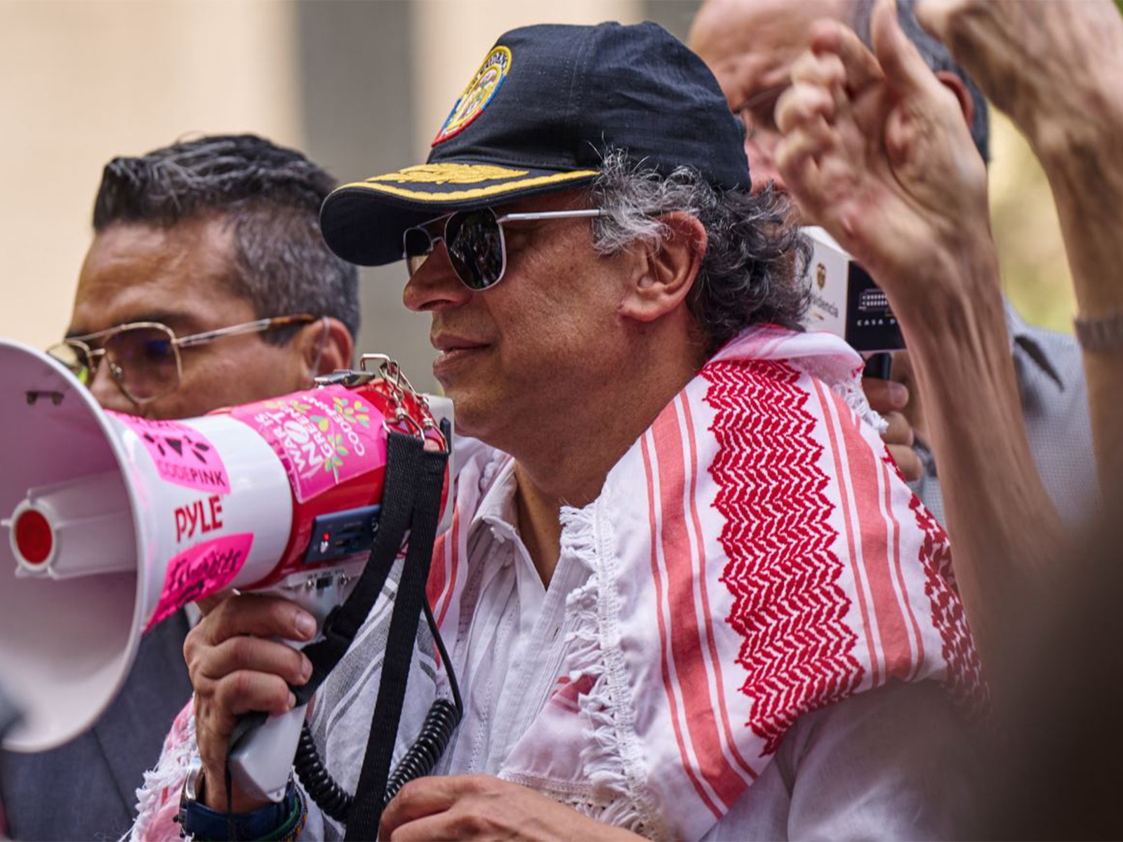 Colombian President Gustavo Petro addresses pro-Palestinian demonstrators outside UN headquarters (Photo/ Reuters) Colombian President Gustavo Petro addresses pro-Palestinian demonstrators outside UN headquarters (Photo/ Reuters)