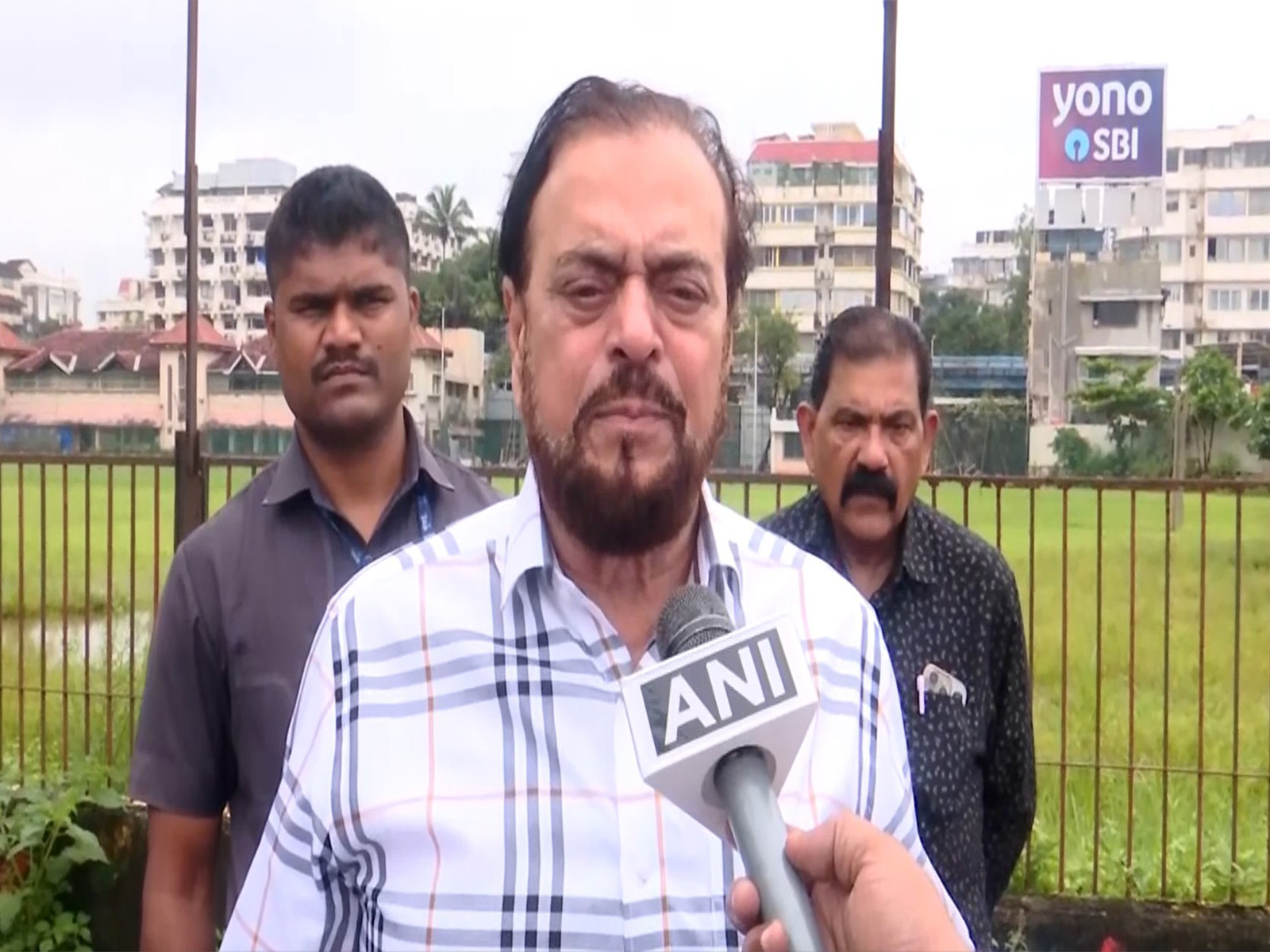 Samajwadi Party leader Abu Asim Azmi (Photo/ANI)