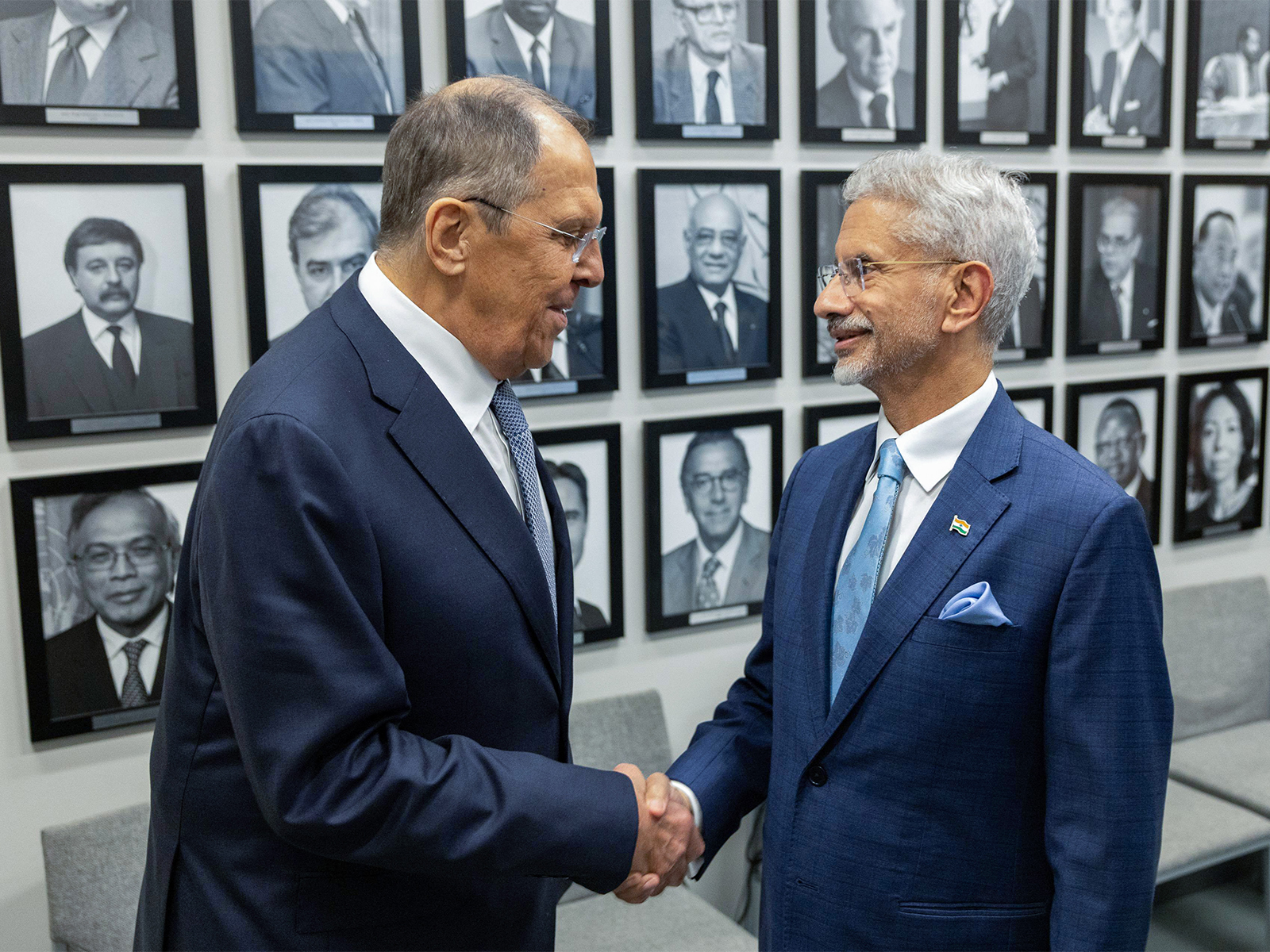 S. Jaishankar shakes hands with Minister of Foreign Affairs of Russia Sergey Lavrov (Photo/ANI) S. Jaishankar shakes hands with Minister of Foreign Affairs of Russia Sergey Lavrov (Photo/ANI)