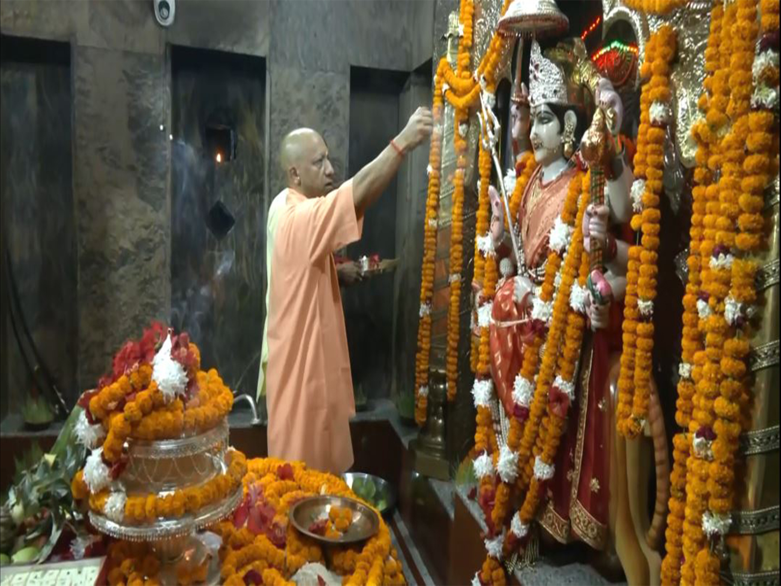 CM Yogi offers prayers at Maa Pateshwari Devi temple in Balrampur (Photo/ANI)