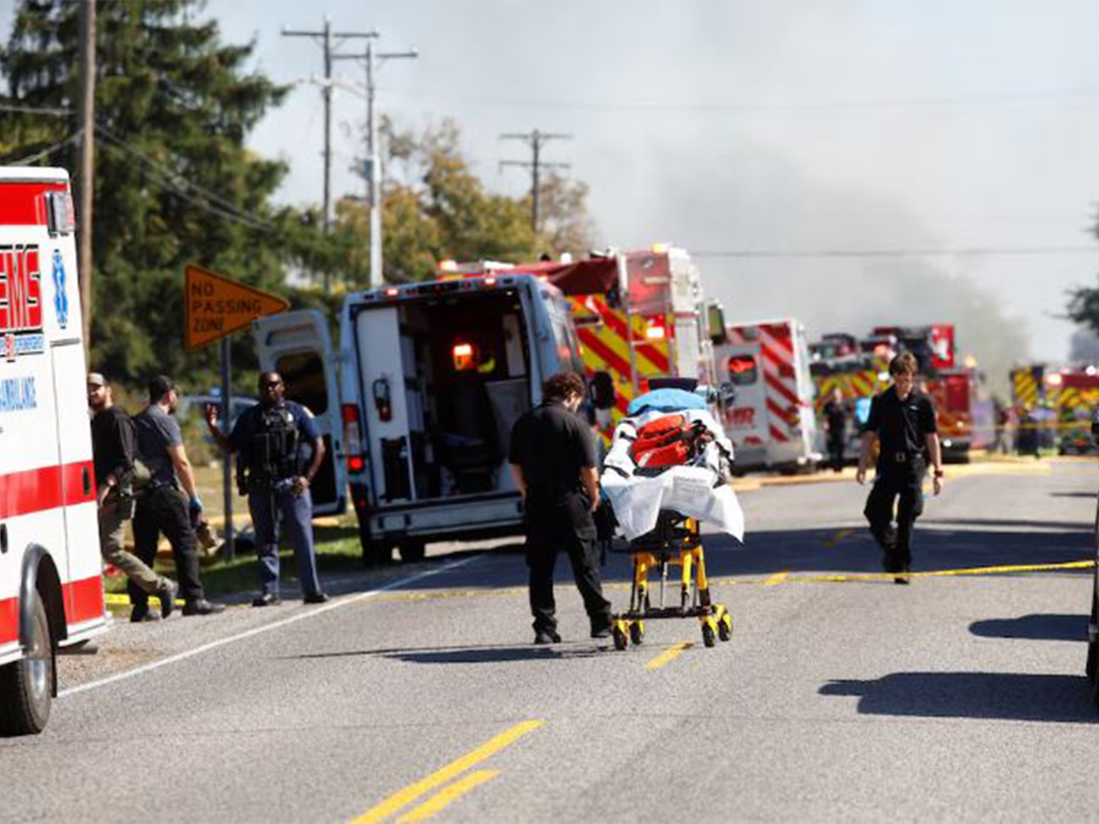Emergency personnel work at the scene of the Michigan church shooting (Photo/Reuters)