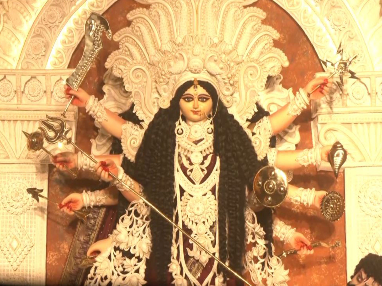 Maa Durga idol of Mudi Ali Club, Kolkata (Photo/ANI)