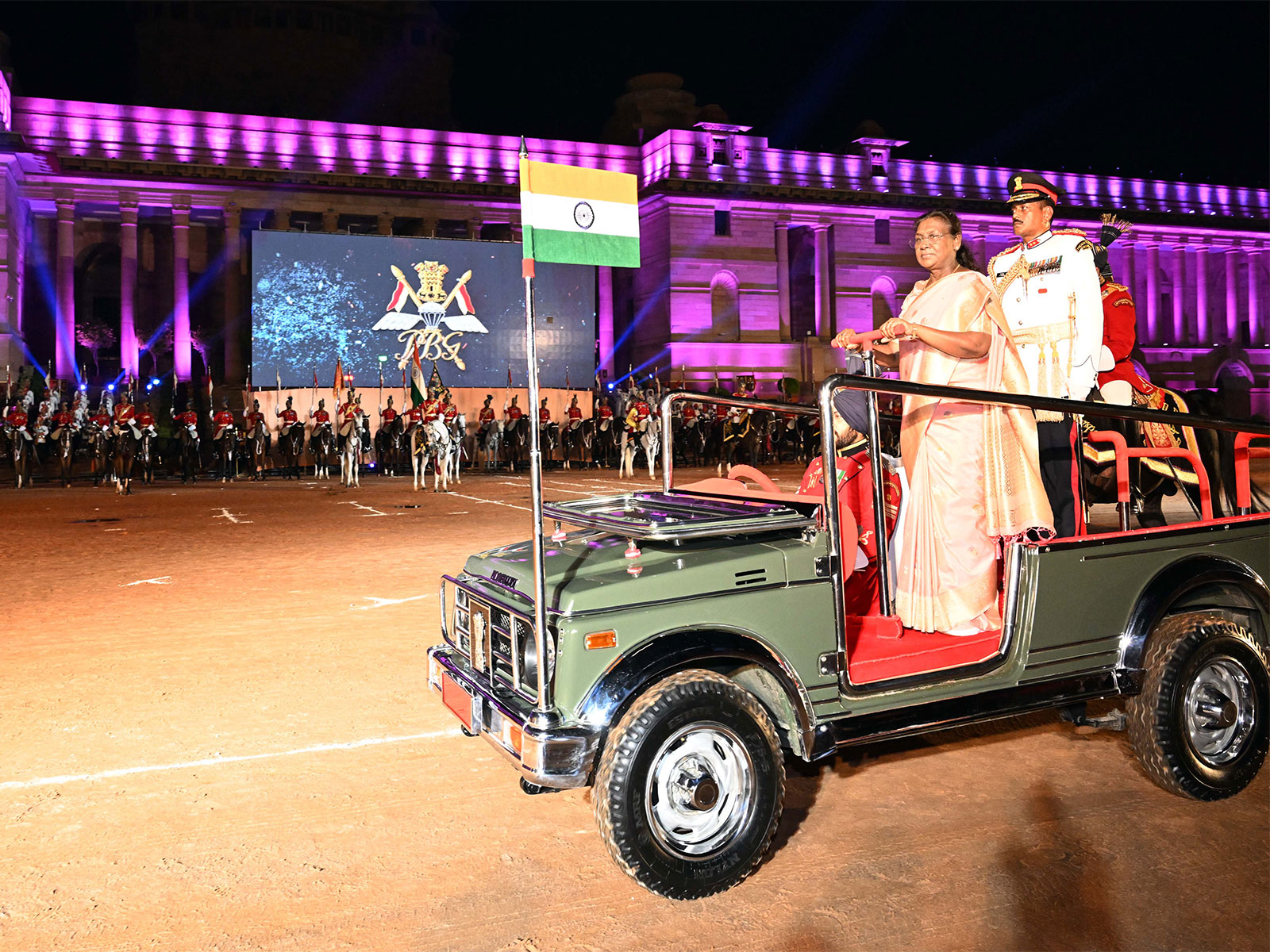 President Droupadi Murmu presented the diamond jubilee Silver Trumpet (Photo/President's Secretariat)