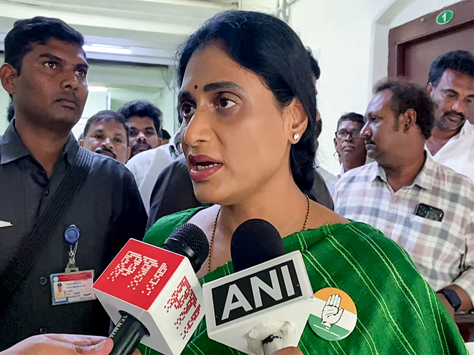 Andhra Pradesh Congress Committee President YS Sharmila. (File Photo/ANI) Andhra Pradesh Congress Committee President YS Sharmila. (File Photo/ANI)