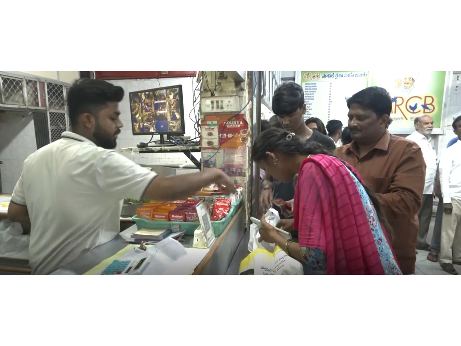 Customers gather at meat shops in Hyderabad (Photo/ANI) 
