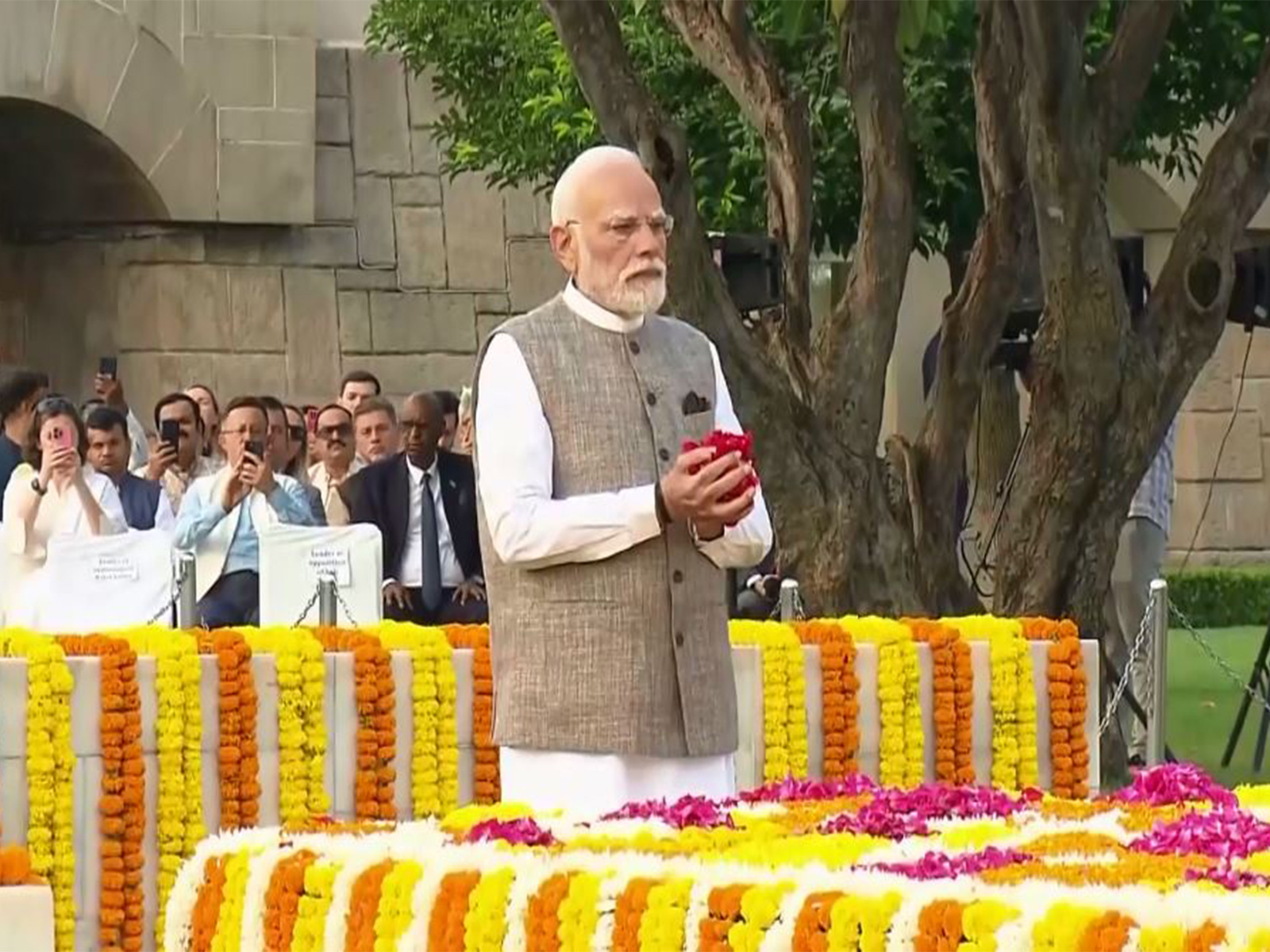 PM Narendra Modi at Raj Ghat (Photo/ANI) PM Narendra Modi at Raj Ghat (Photo/ANI)