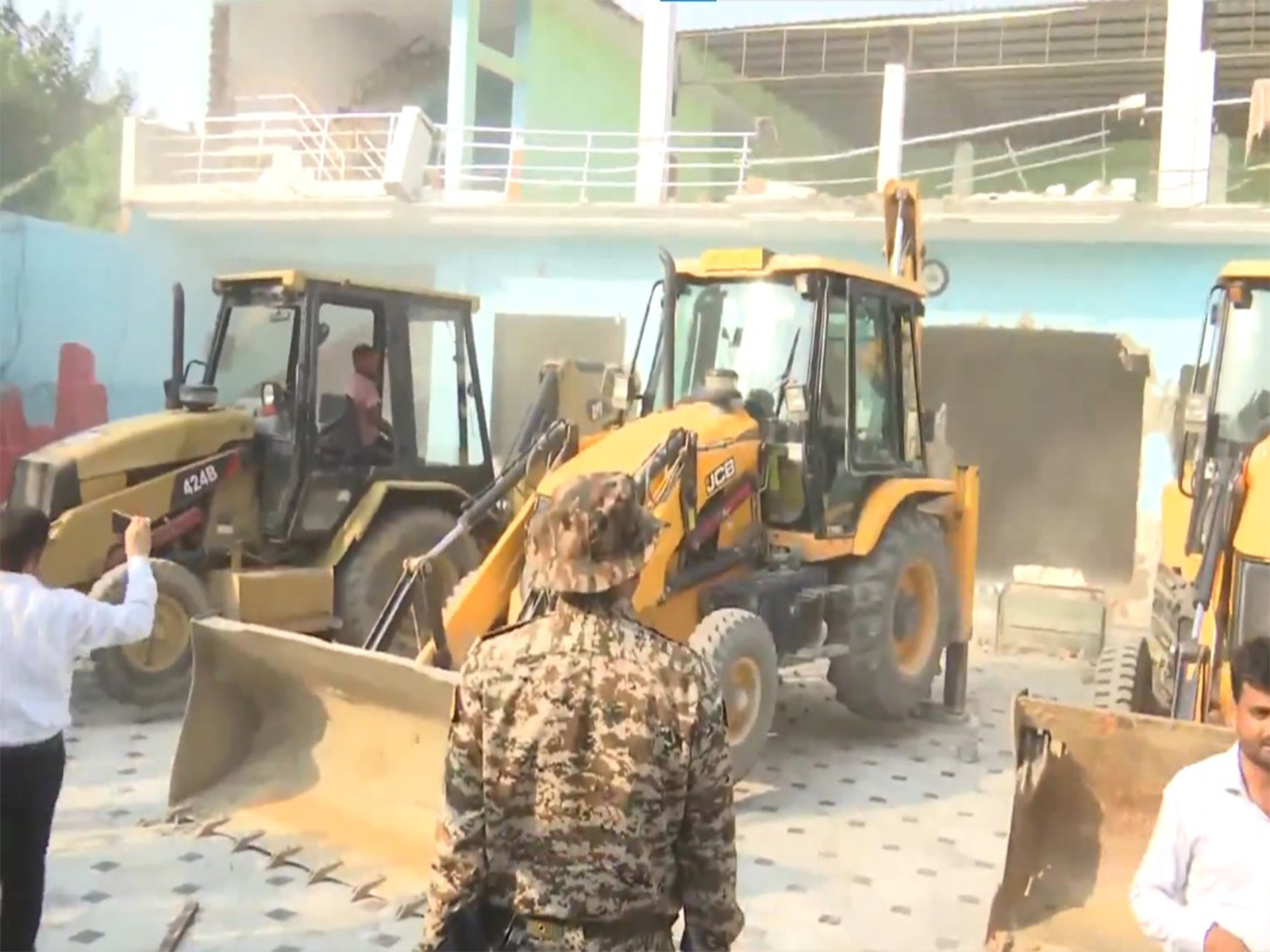 Bulldozer action on the property of Dr Nafees in Bareilly (Photo/ANI)