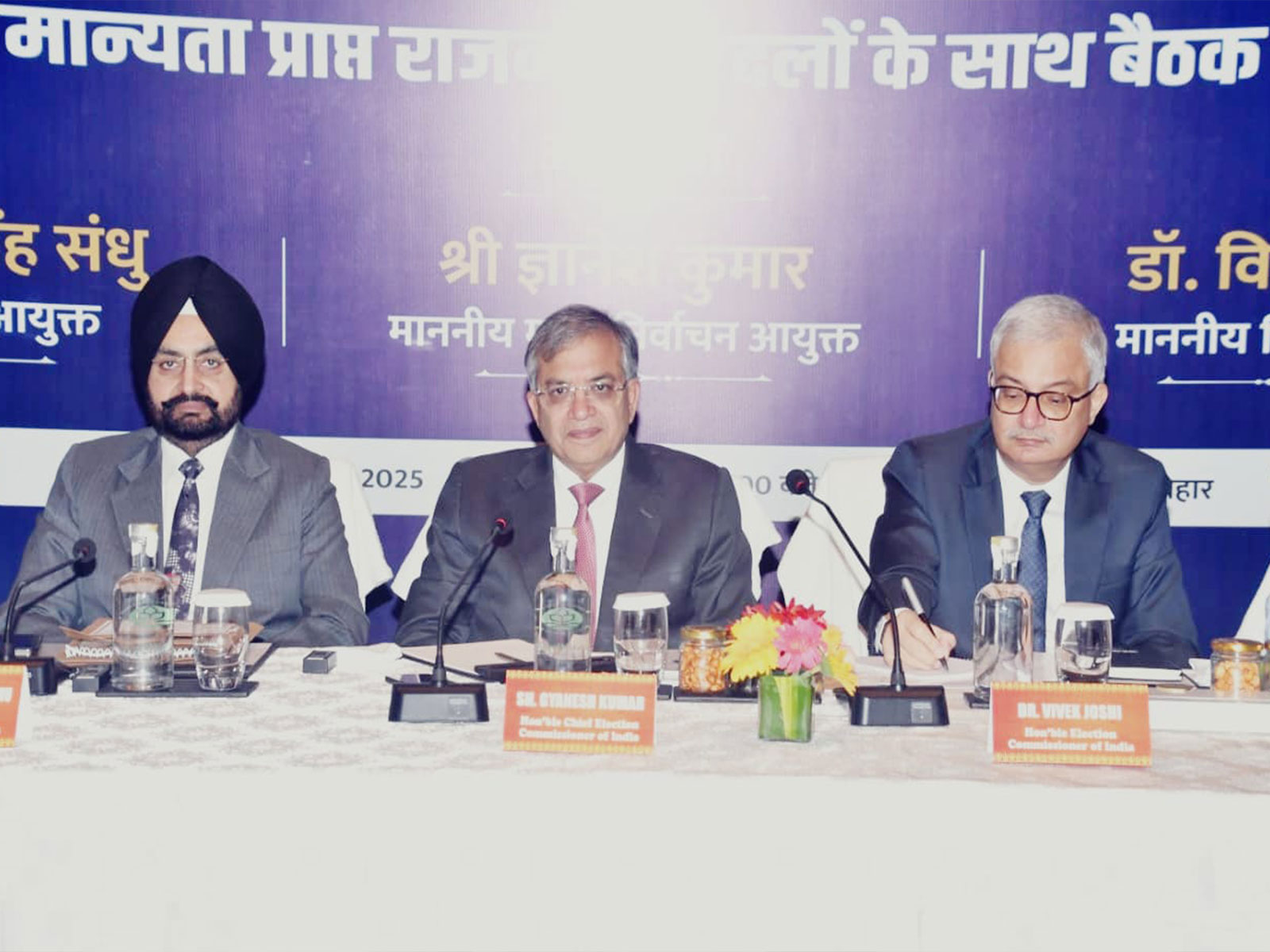 Chief Election Commissioner Gyanesh Kumar (middle) along with Election Commissioners Sukhbir Singh Sandhu and Vivek Joshi (Photo/@ECISVEEP)