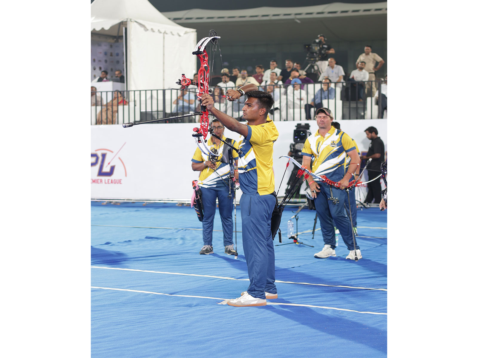 Rishabh Yadav in action (Photo: APL) 