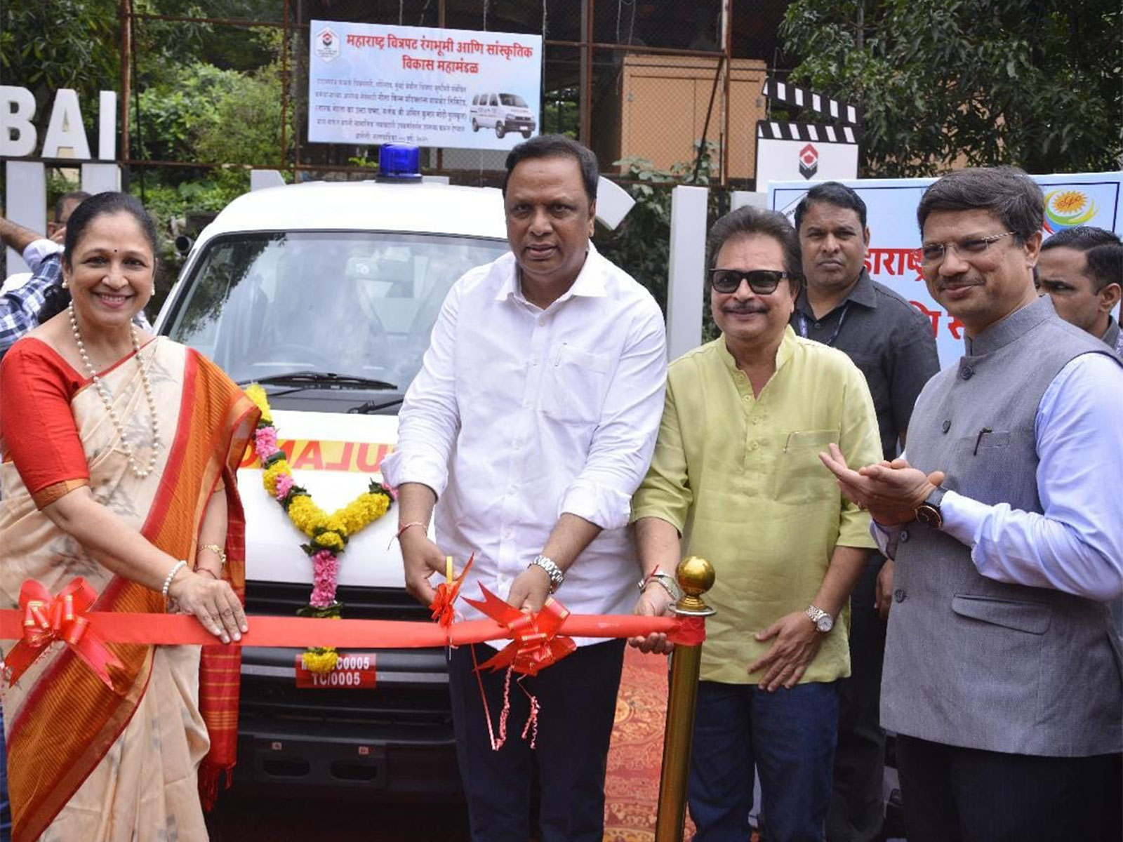 Swati Mhase Patil (MD, FilmCity), Shri Ashish Shelar (Maharashtra Cultural Affairs Minister), Asit Kumarr Modi (Founder, Neela Film Productions) & Prashant Sajnikar (JMD, FilmCity)