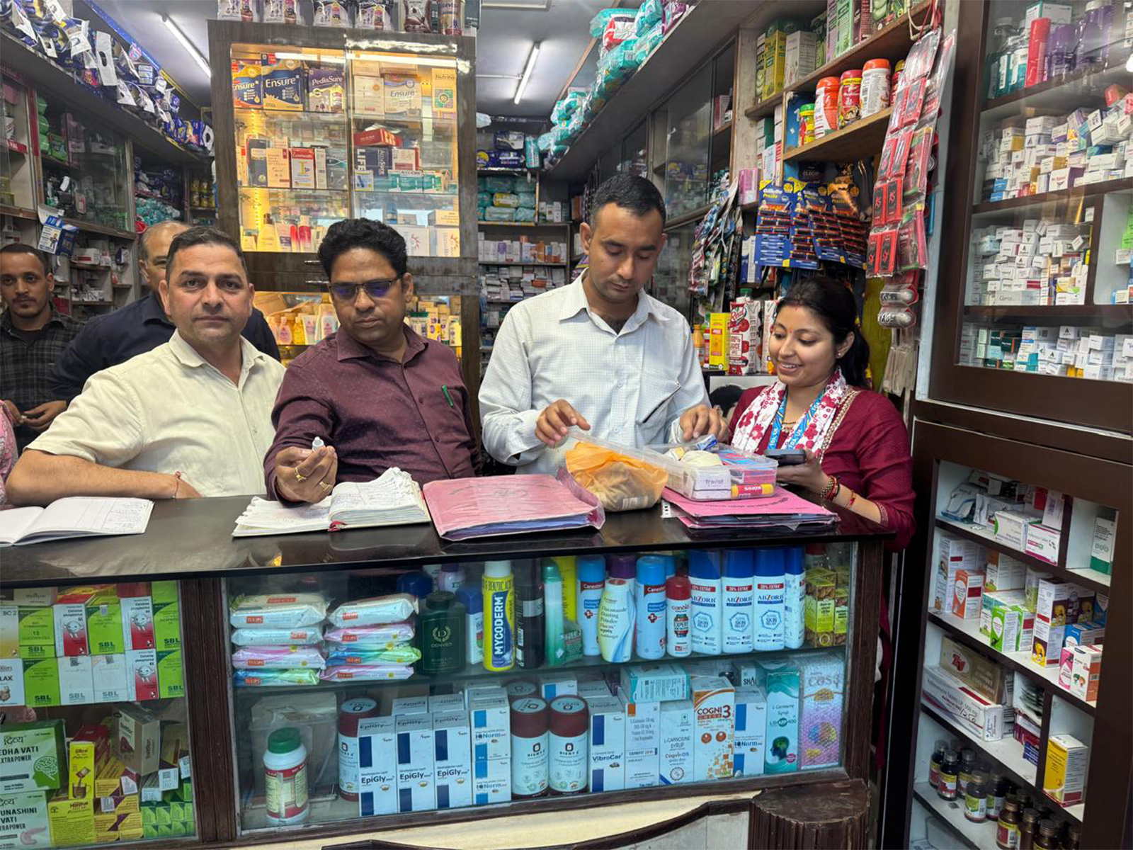 Surprise inspections carried out Food Safety and Drug Administration Department (Photo/Uttarakhand Health Department)