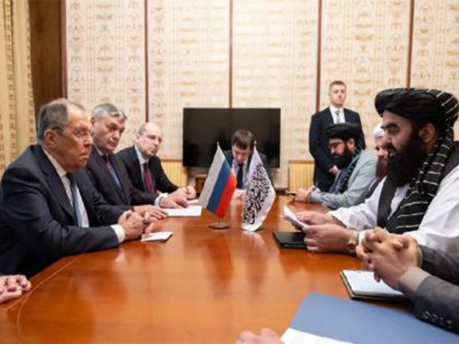 Russian Foreign Minister Sergey Lavrov meets Afghan Foreign Minister Amir Khan Muttaqi in Moscow during the 7th Moscow Format meeting, discussing cooperation against terrorism, drug trafficking, and organised crime. (Image Source: Russian Ministry of Foreign Affairs)