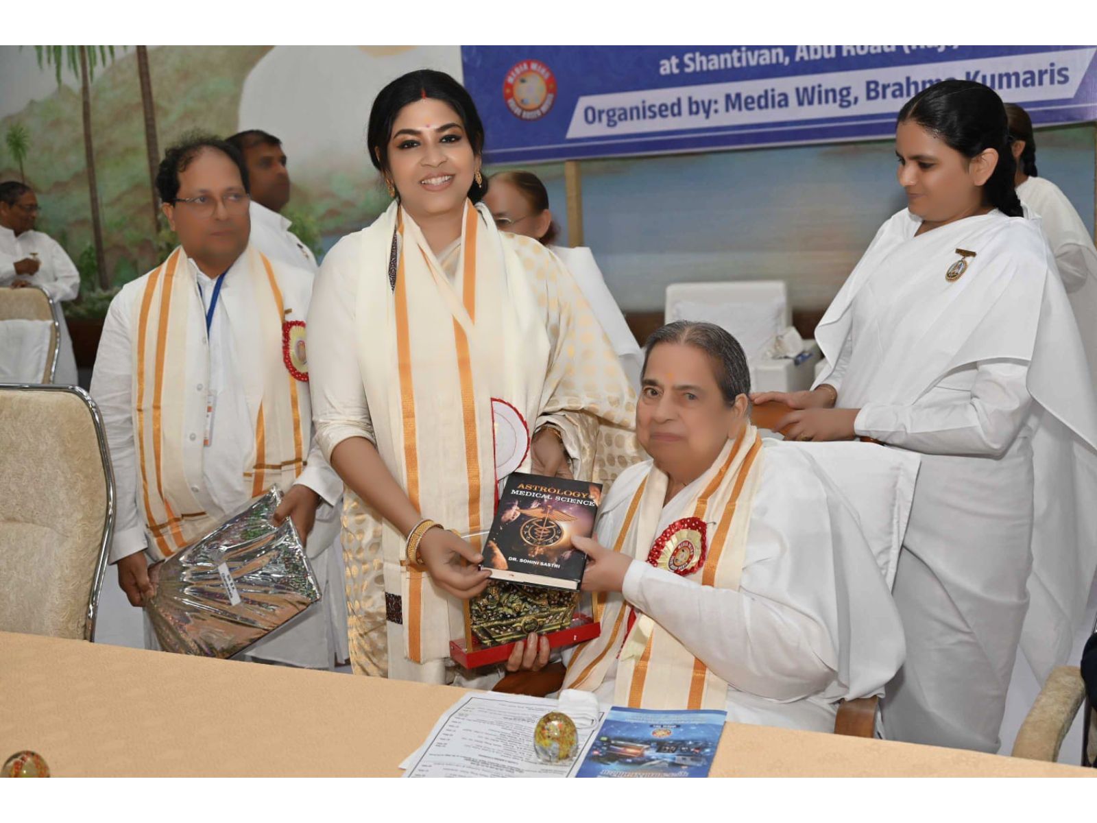 Dr. Sohini Sastri Shines as Guest of Honor at the Rashtriya Media Maha Sammelan 2025 Held at the Brahma Kumaris Headquarters