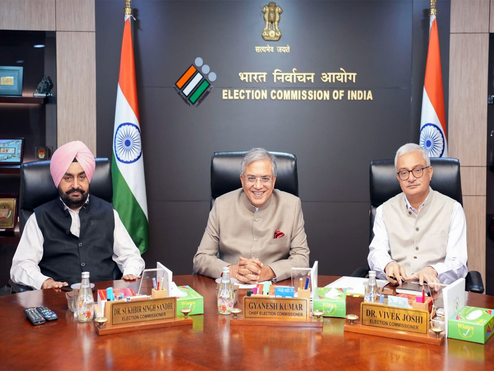 Chief Election Commissioner Gyanesh Kumar (center), along with Election Commissioners Sukhbir Singh Sandhu and Vivek Joshi (File photo/ANI)