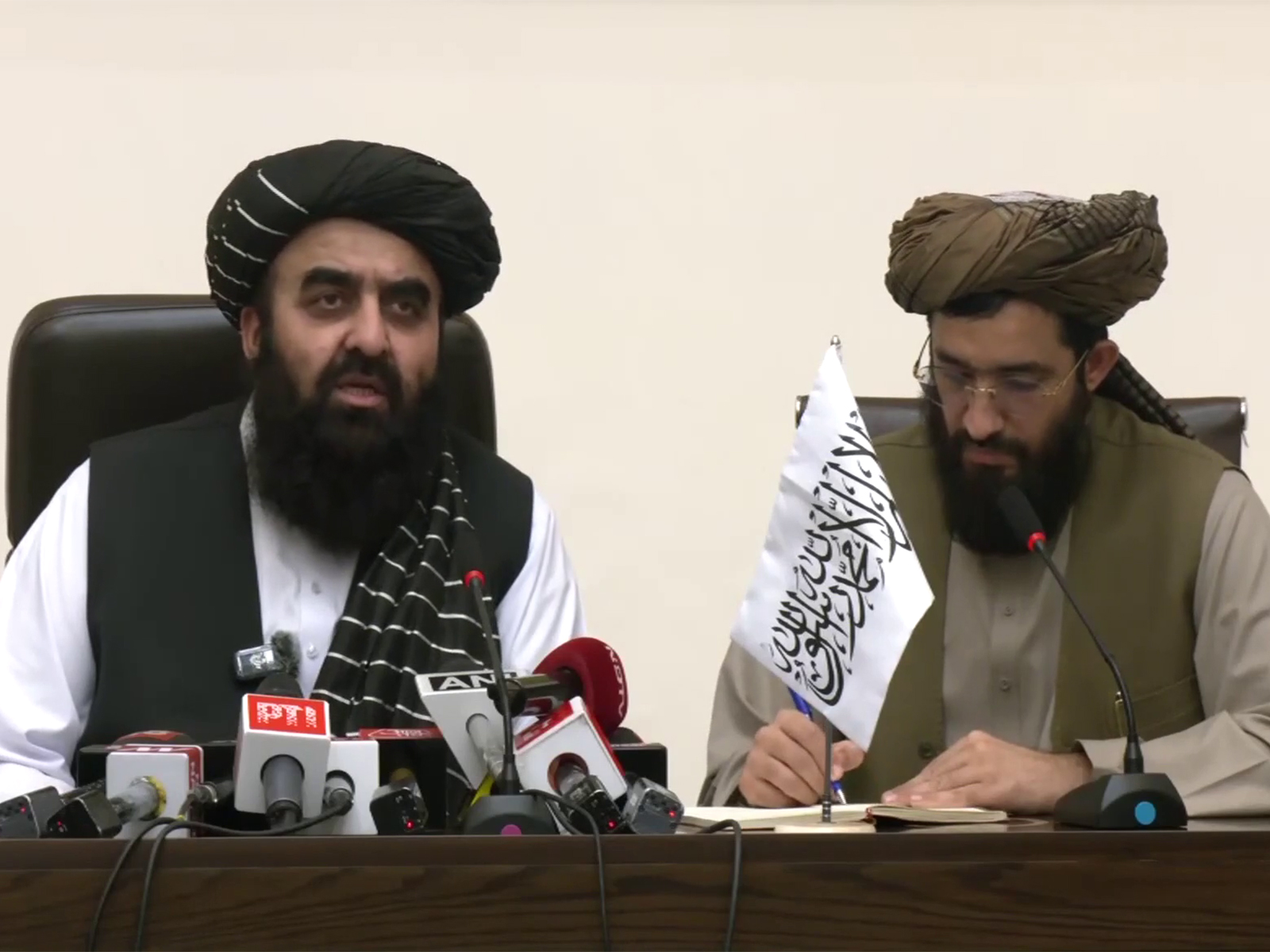 Afghanistan FM Mawlawi Amir Khan Muttaqi addressing a press conference (Photo/ANI)