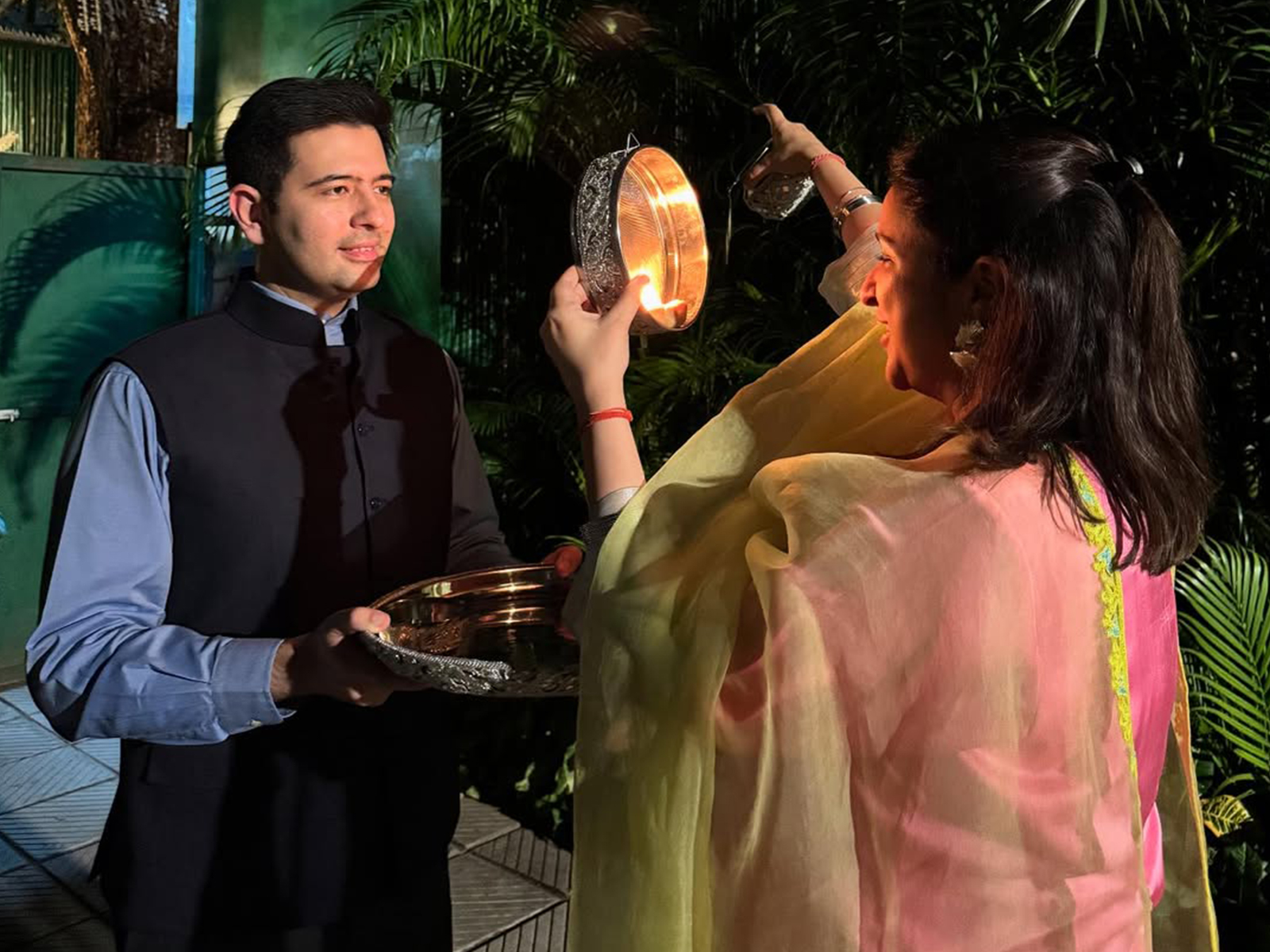 Couple Parineeti Chopra and Raghav Chadha (Image source: Parineeti's Instagram)