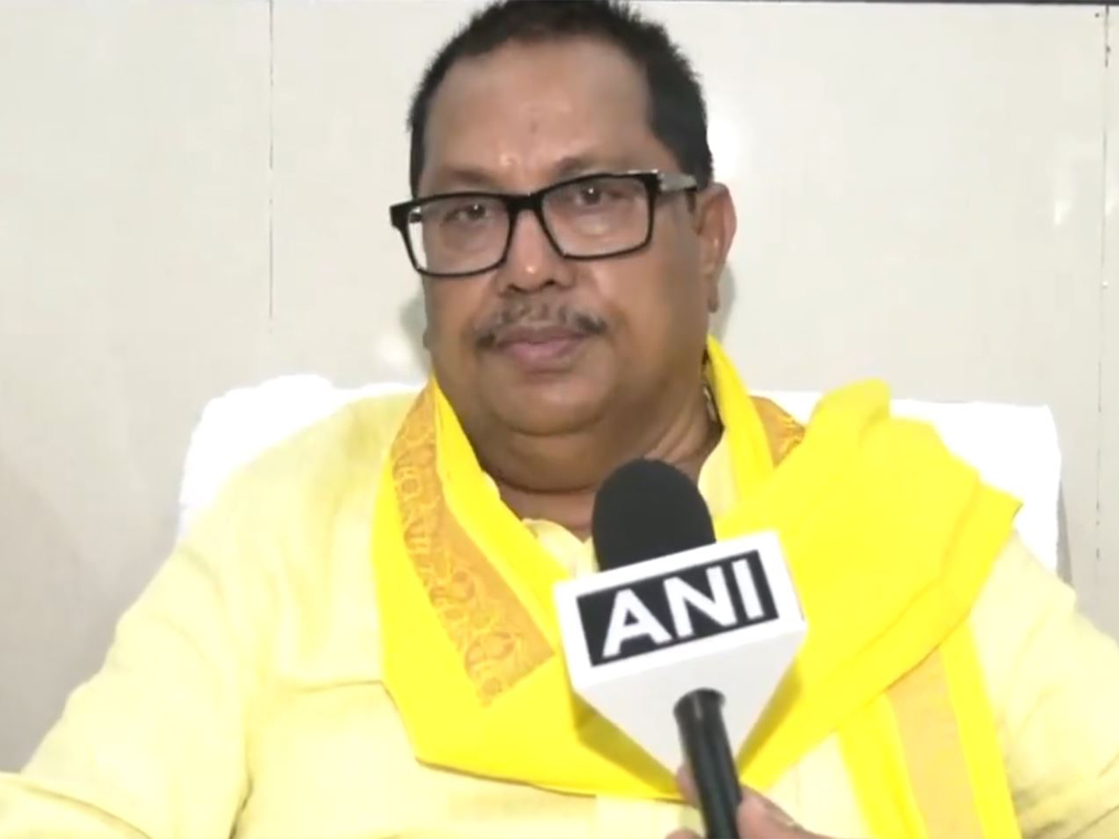 Congress leader Vijay Wadettiwar (Photo/ANI)