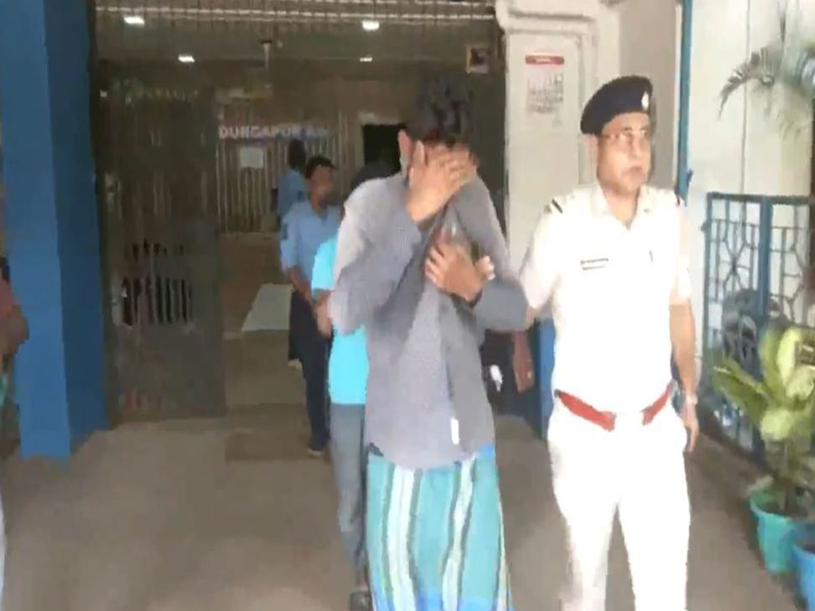 Visuals of the accused being taken to court (Photo/ANI)