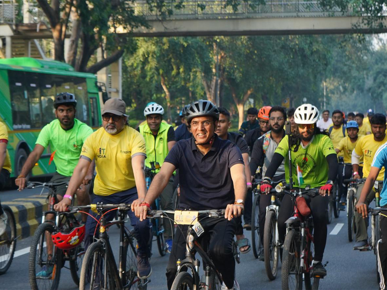 Union Sports Minister Mandaviya leading the Sundays on Cycle. (Photo: SAI Media) Union Sports Minister Mandaviya leading the Sundays on Cycle. (Photo: SAI Media)