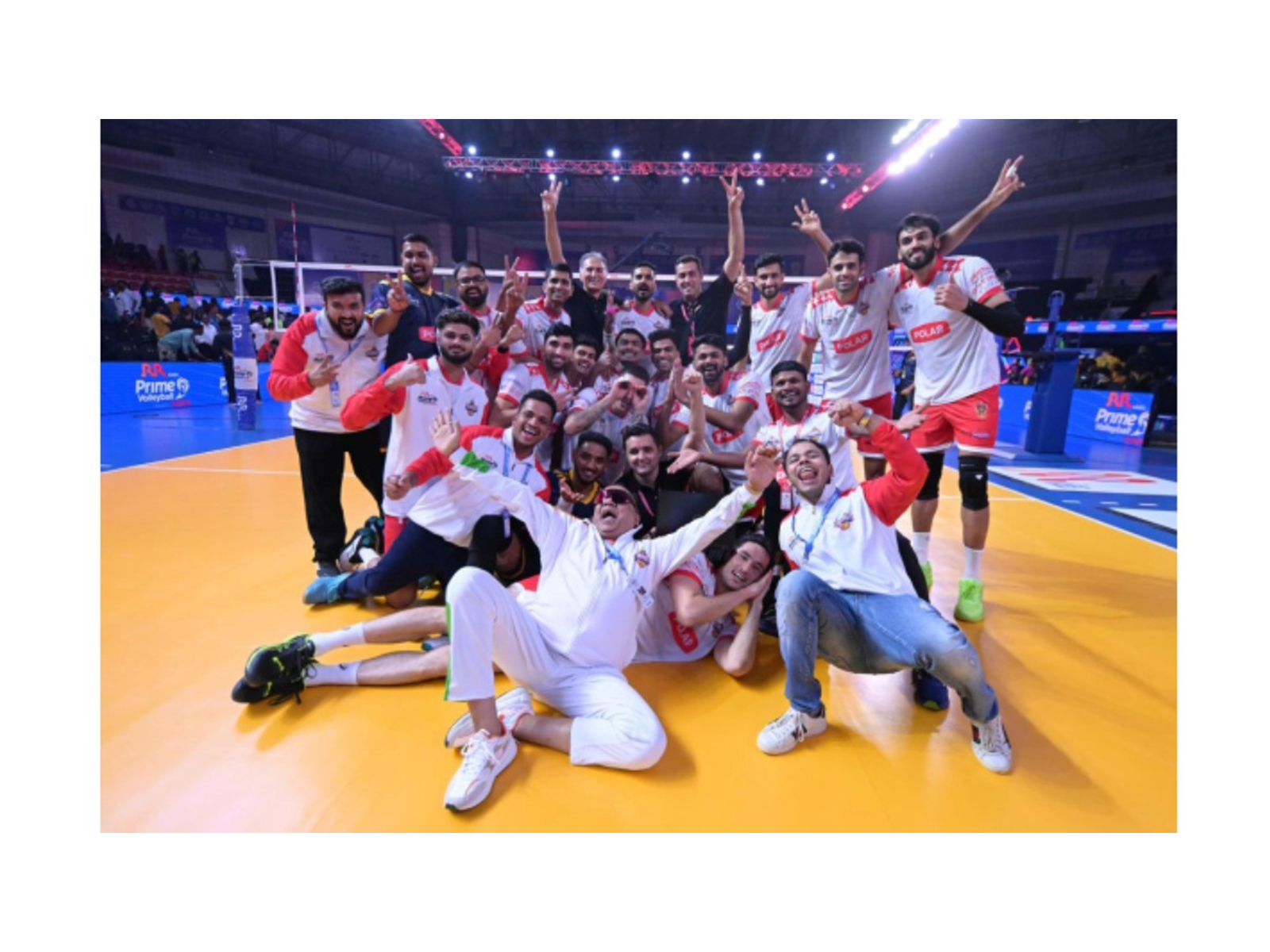 PVL 2025: Kolkata Thunderbolts strike Chennai Blitz with a thunderous win!