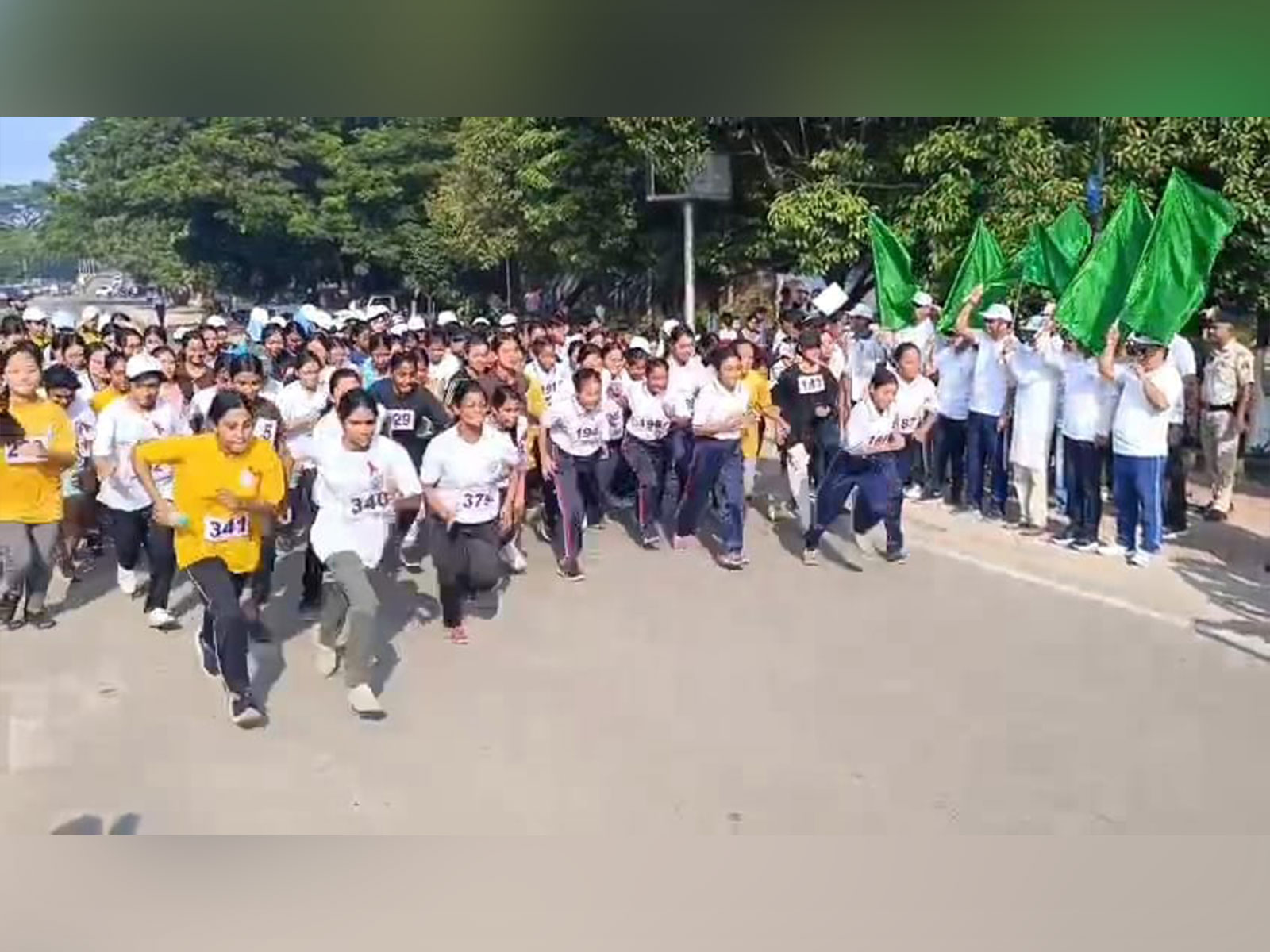 District-level Red Run held in Agartala to raise awareness on HIV, AIDS, drug abuse (Photo/ANI)