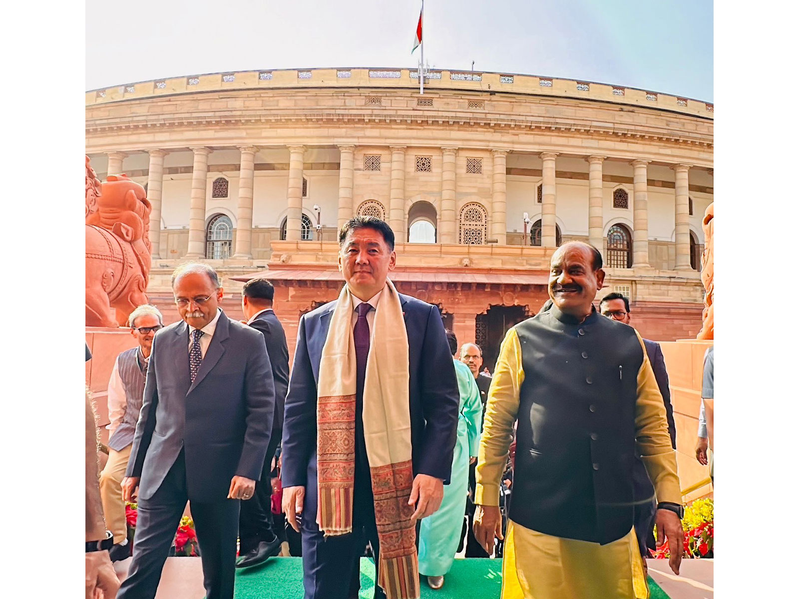 President of Mongolia, Khurelsukh Ukhnaa with  Lok Sabha Speaker Om Birla (Photo: X@ombirlakota)