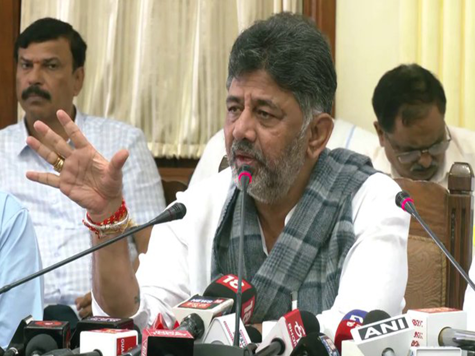 Karnataka Deputy Chief Minister DK Shivakumar (Photo/ANI) Karnataka Deputy Chief Minister DK Shivakumar (Photo/ANI)