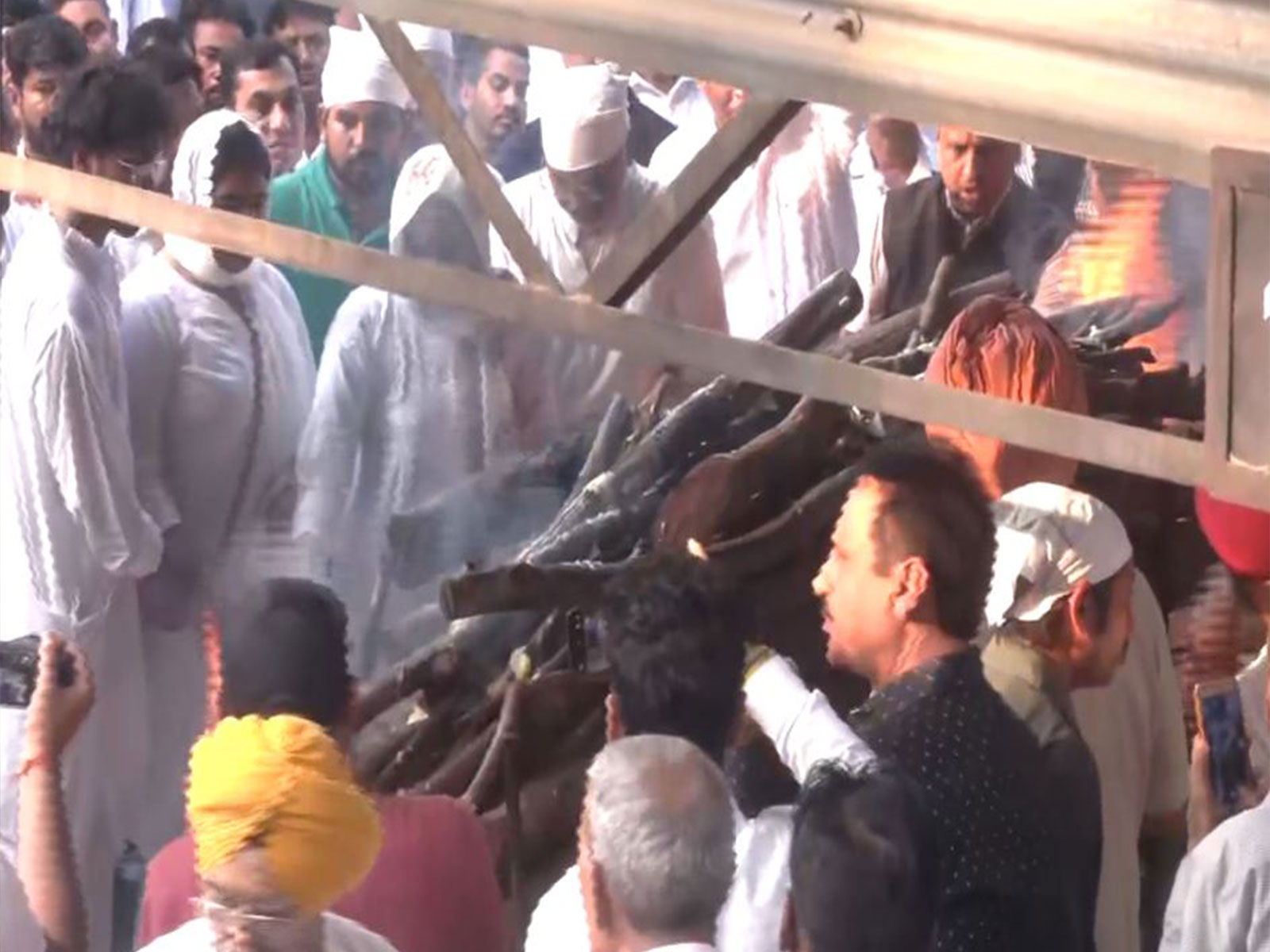 Last rites of Haryana-cadre IPS officer Y. Puran Kumar. (Photo/ANI)