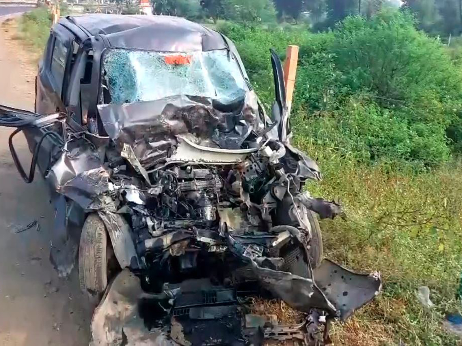 The mangled car(Photo/ANI)